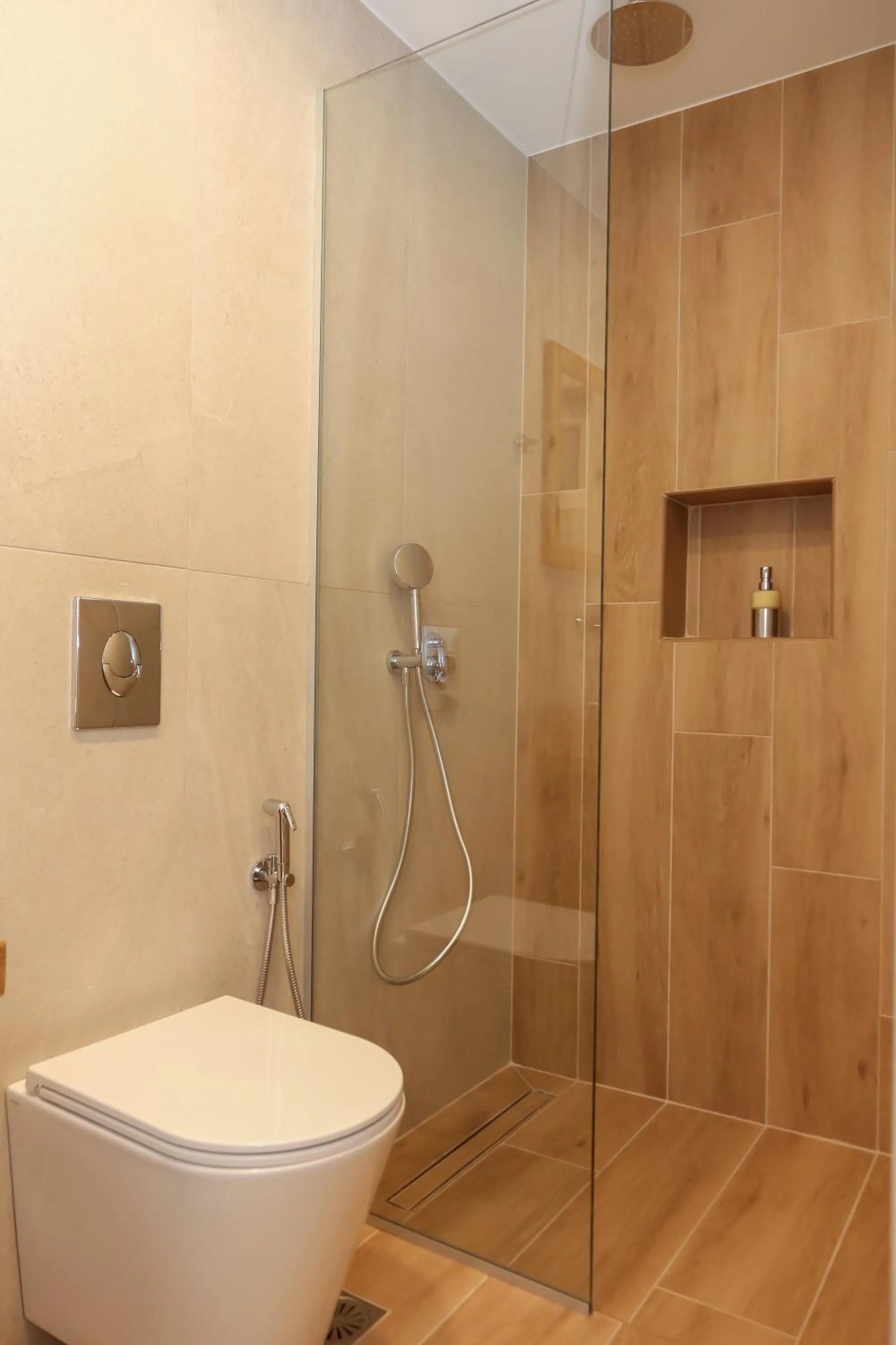 Shower in Heaven Apartments