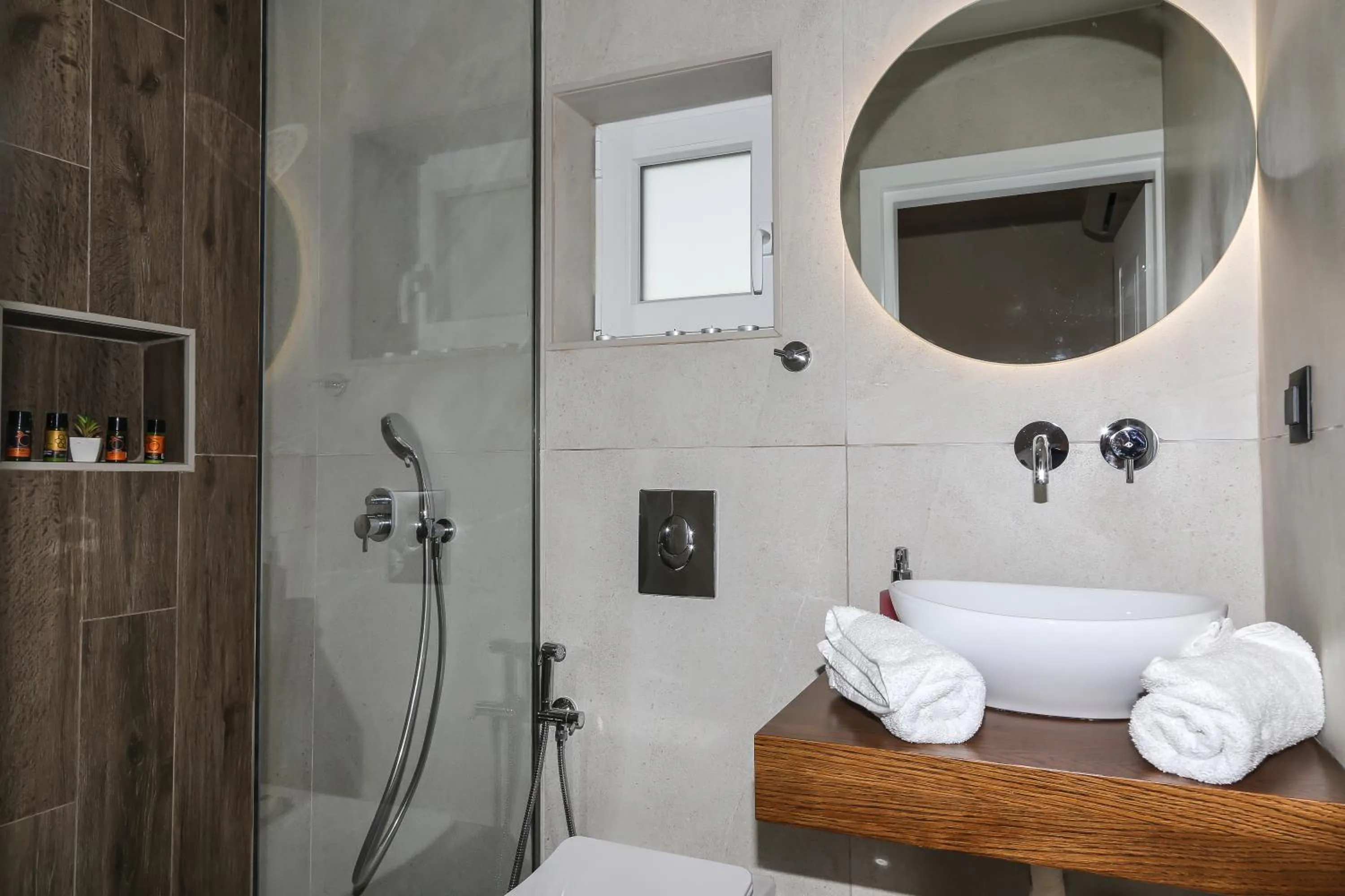 Bathroom in Heaven Apartments