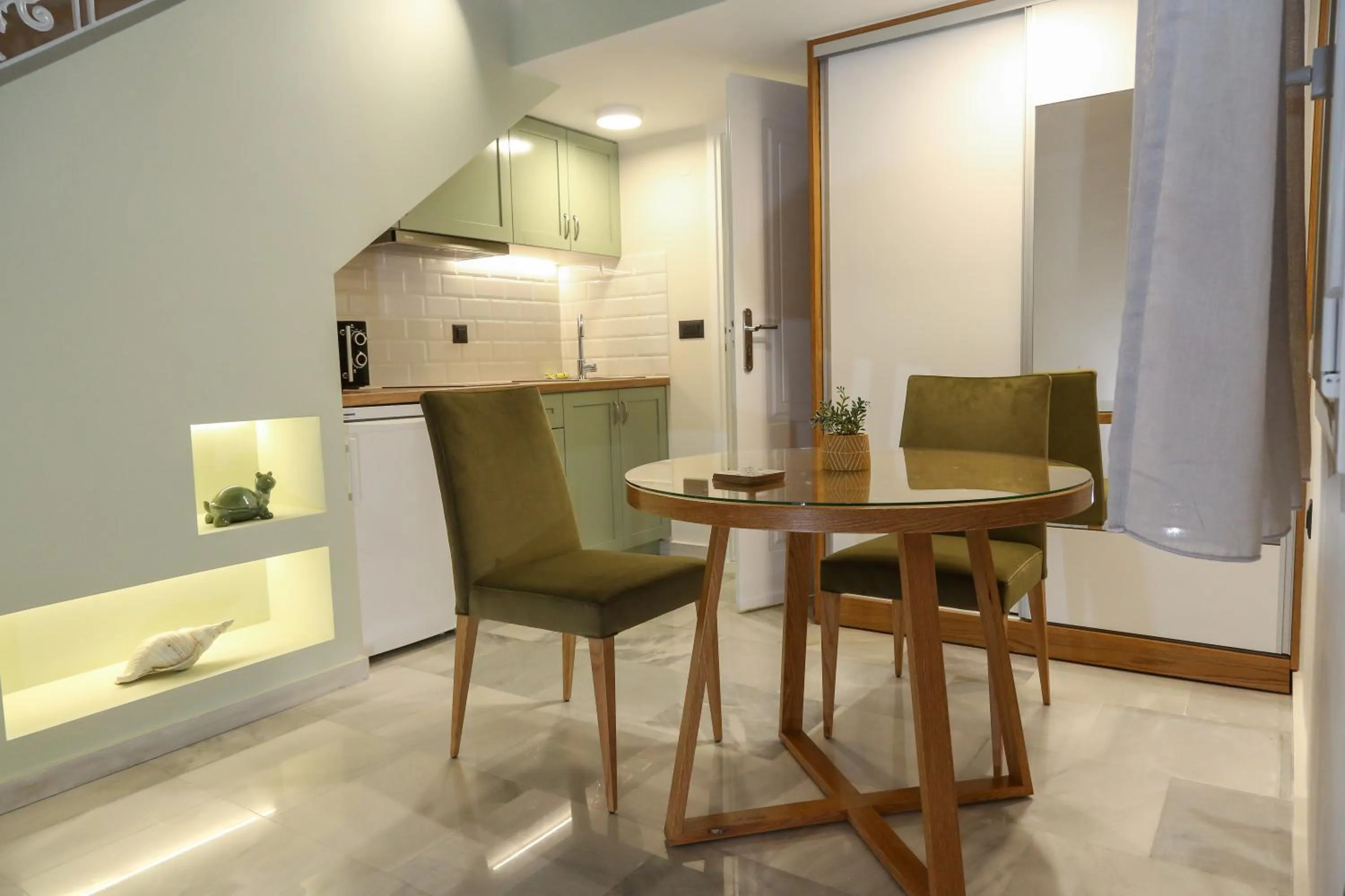 Photo of the whole room in Heaven Apartments