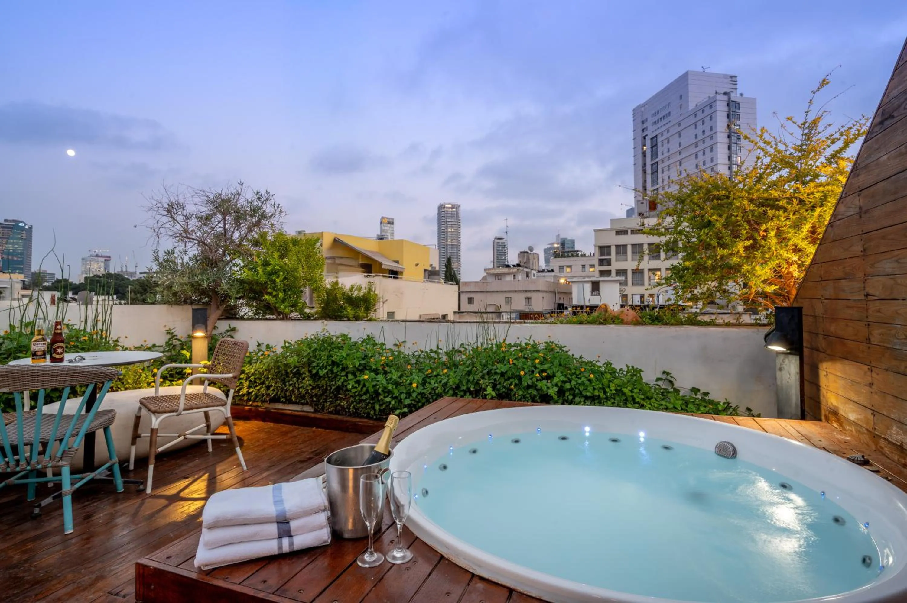 Balcony/Terrace in Jacob Shenkin Hotel