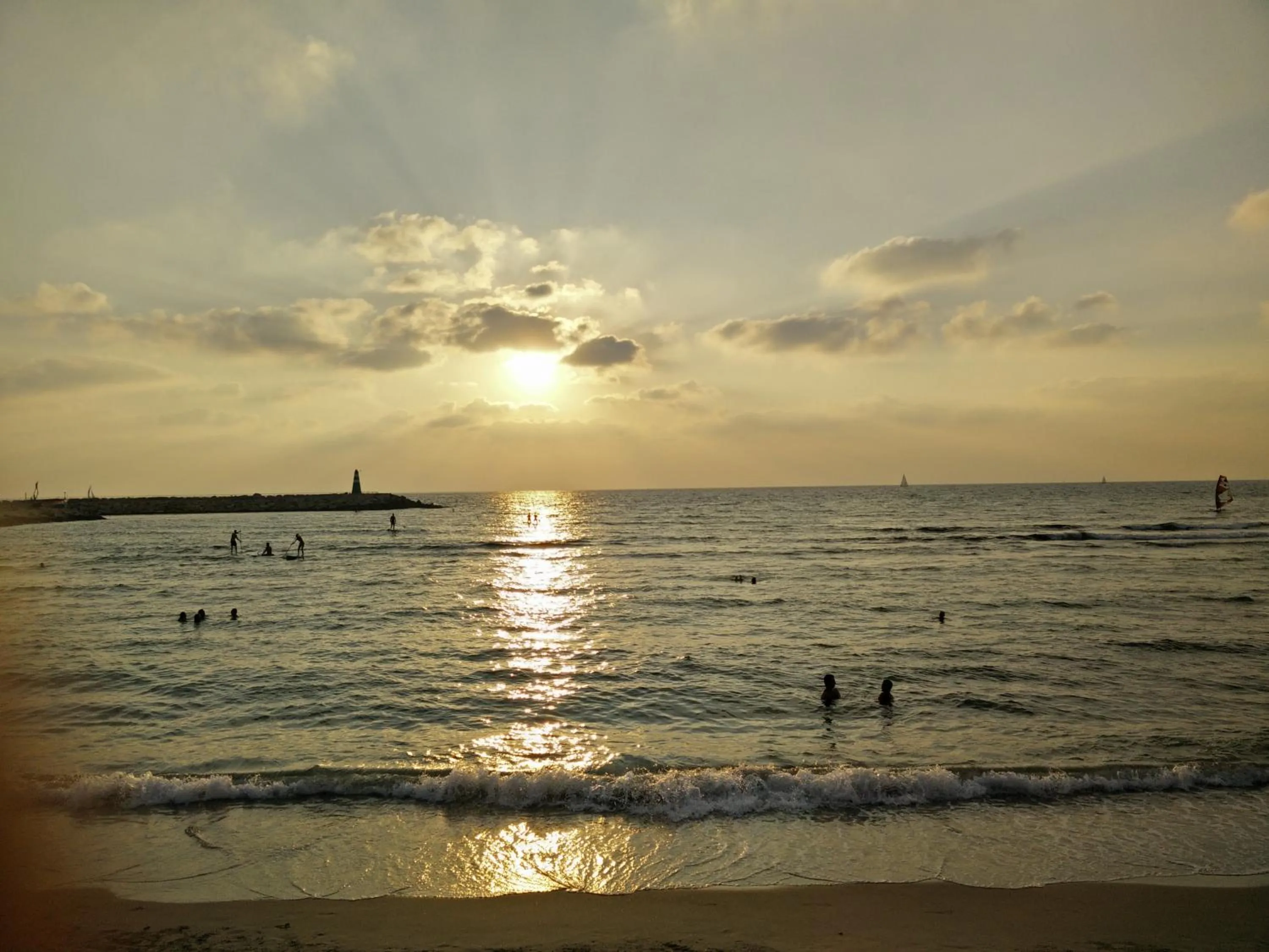 Beach in Jacob Shenkin Hotel