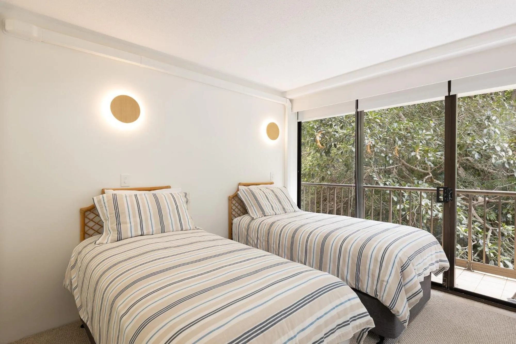 Bedroom, Bed in The Rocks Resort - Official