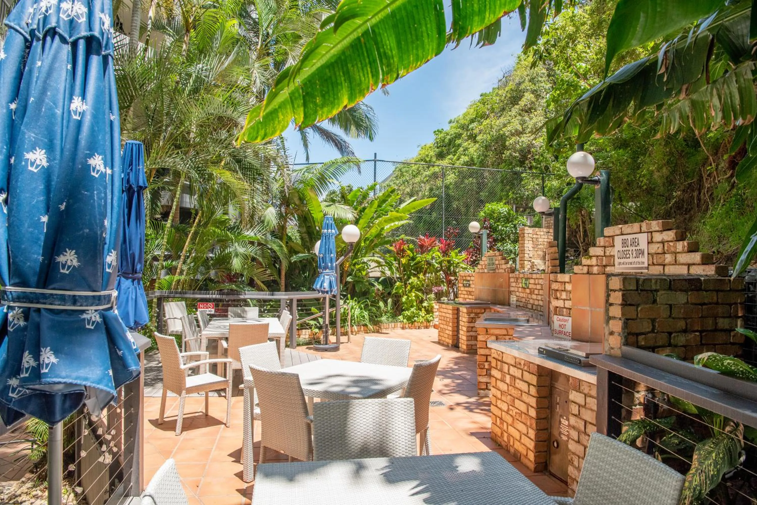 BBQ facilities in The Rocks Resort - Official