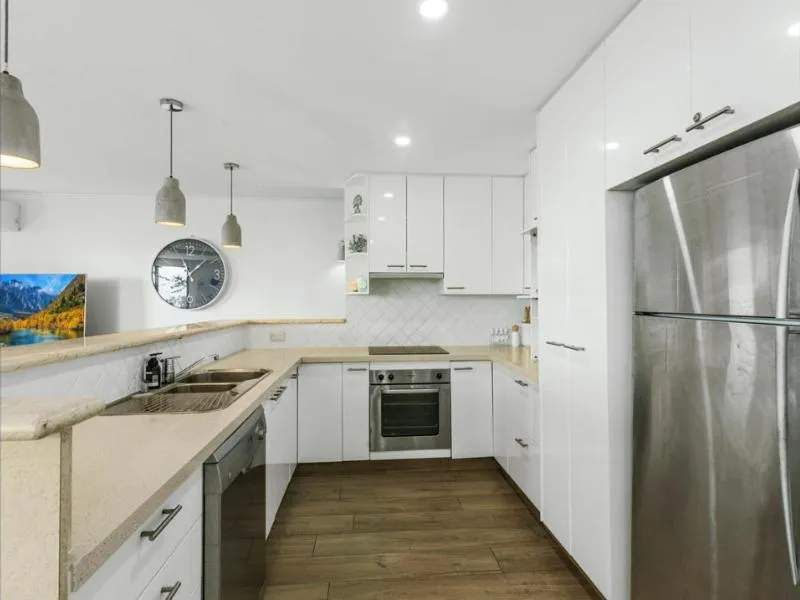 The Rocks Resort - Official