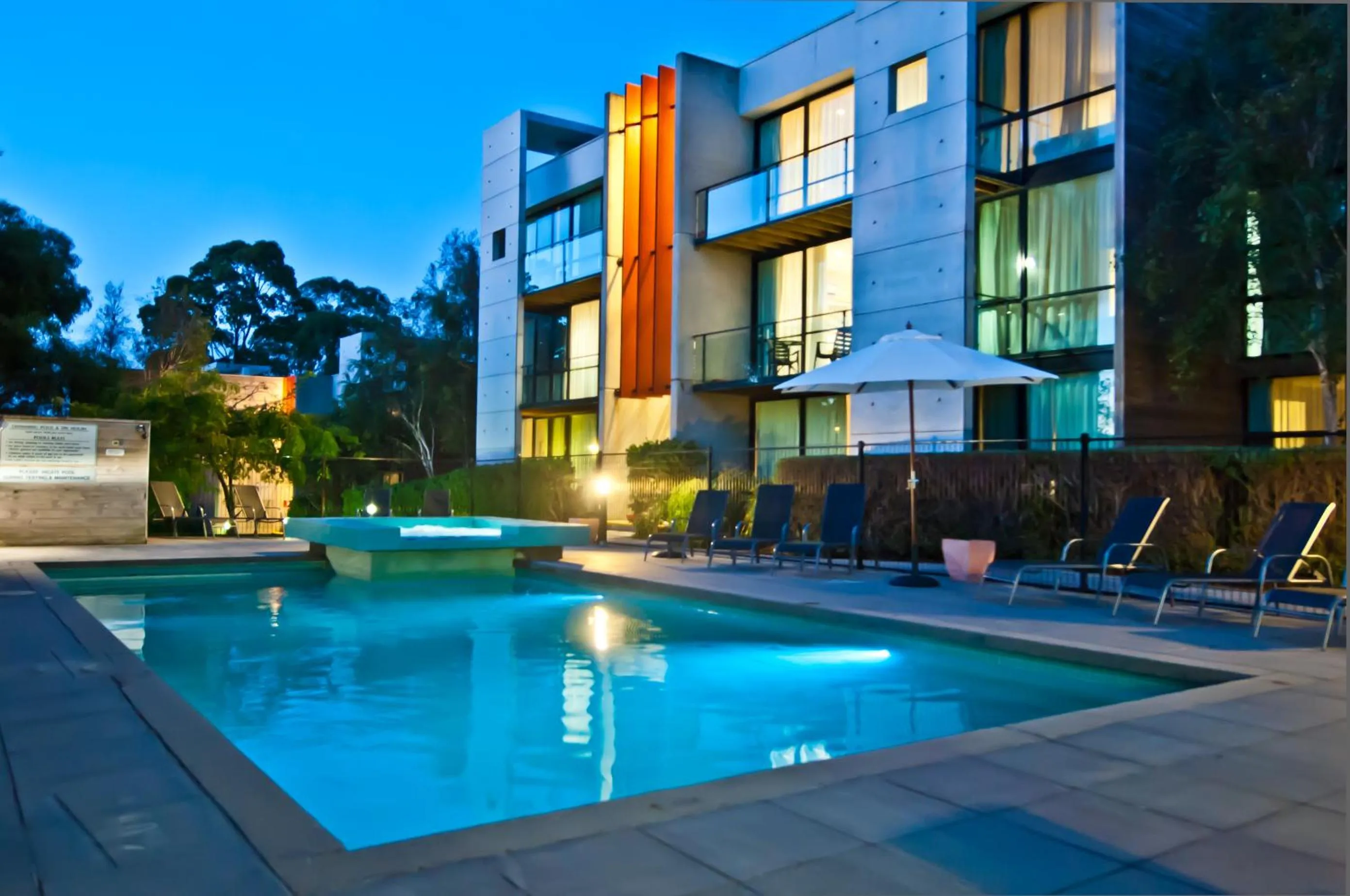 Swimming pool in Phillip Island Apartments