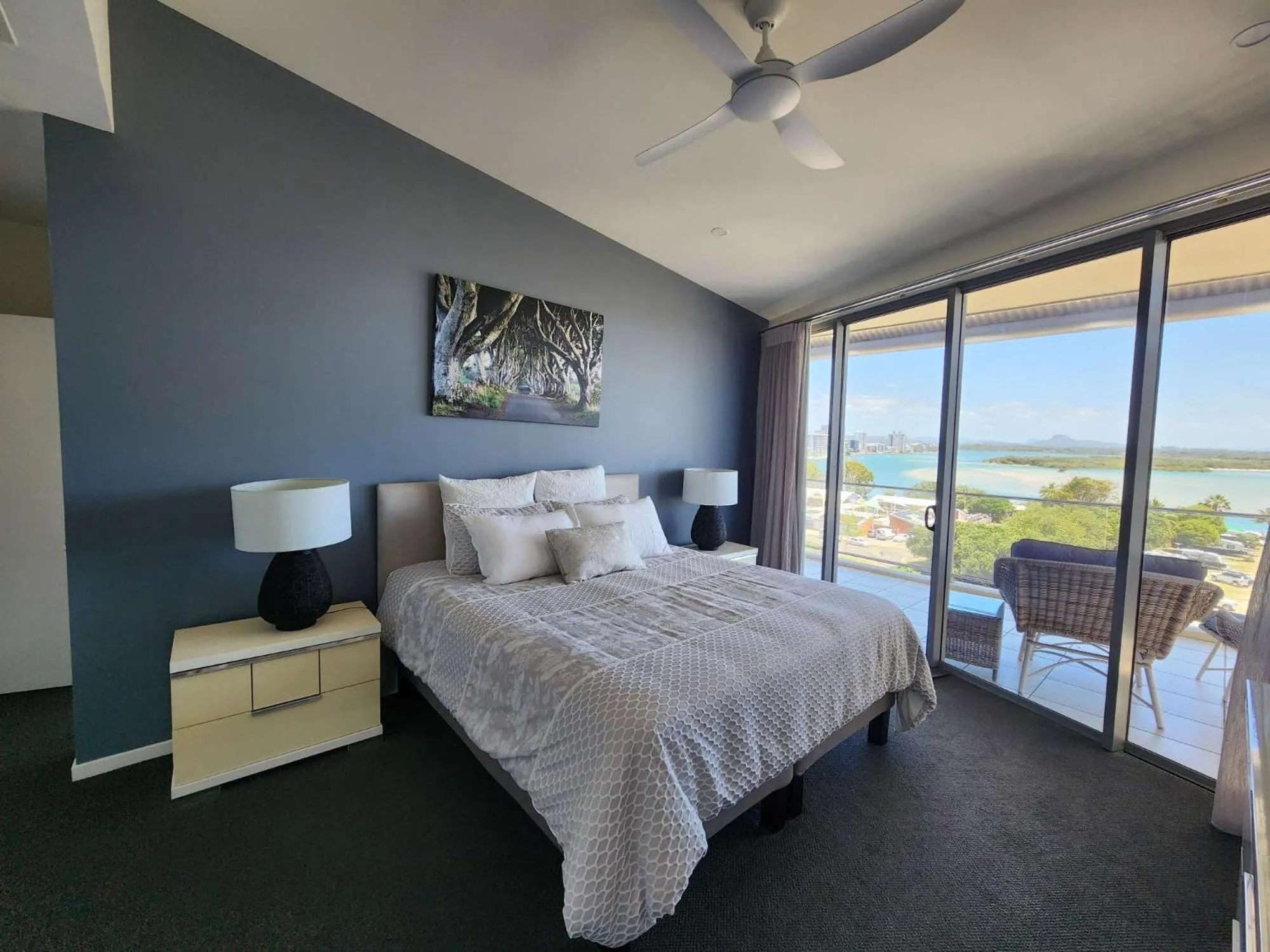 Bed in The Dunes Cotton Tree