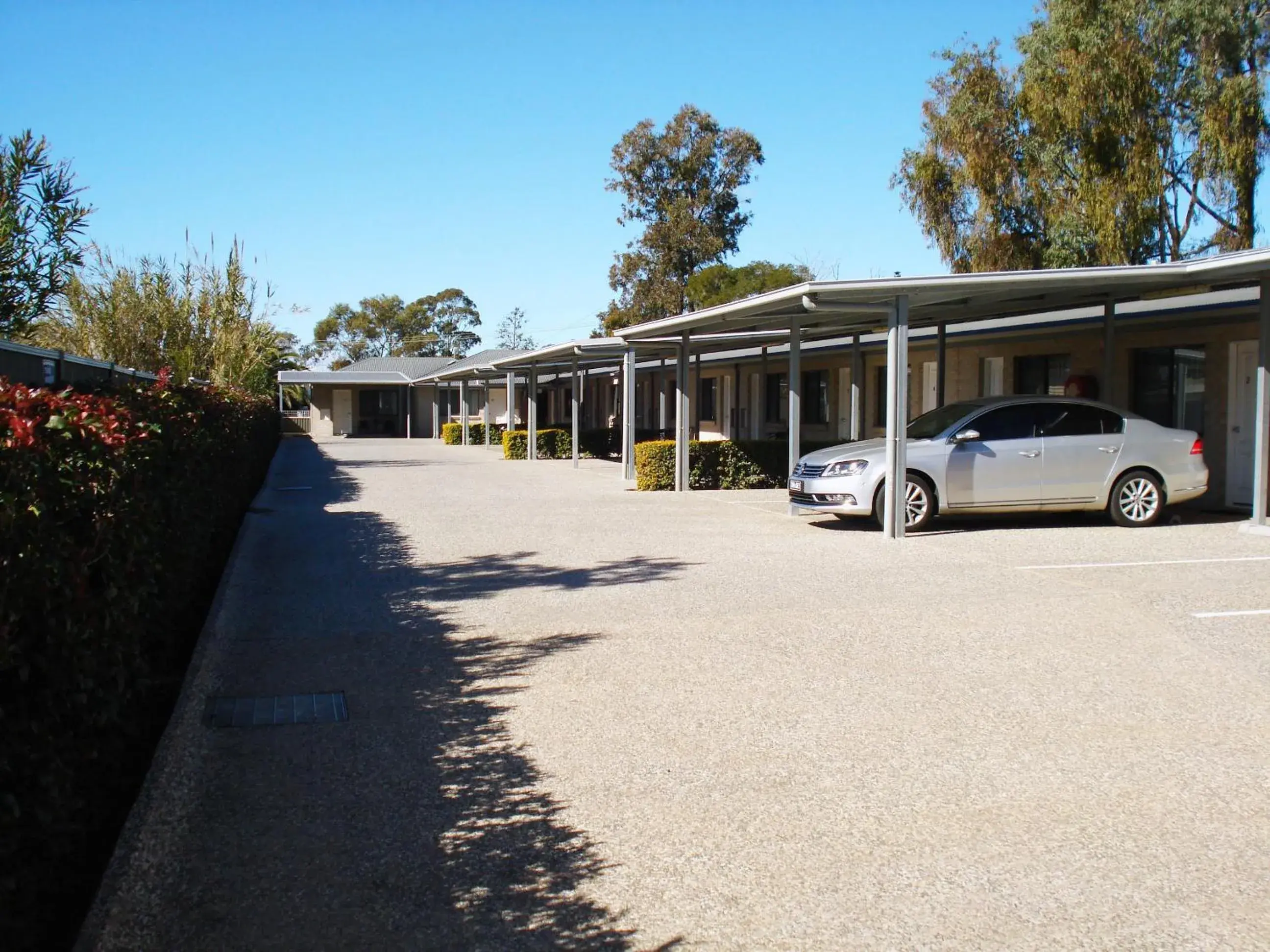 Facade/entrance in Oakey Motor Inn Facade/entrance in Oakey Motor Inn