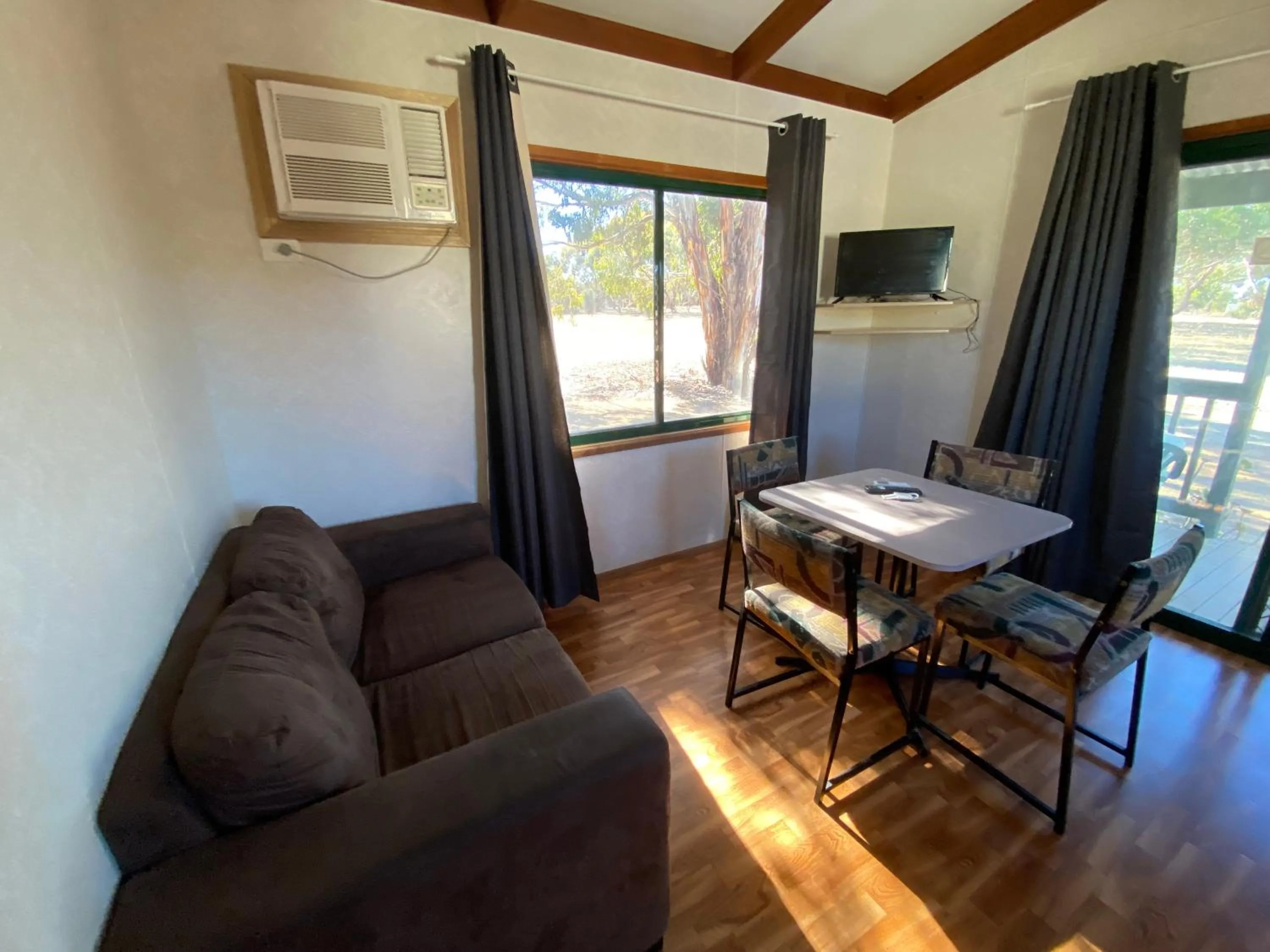 Kangaroo Island Cabins