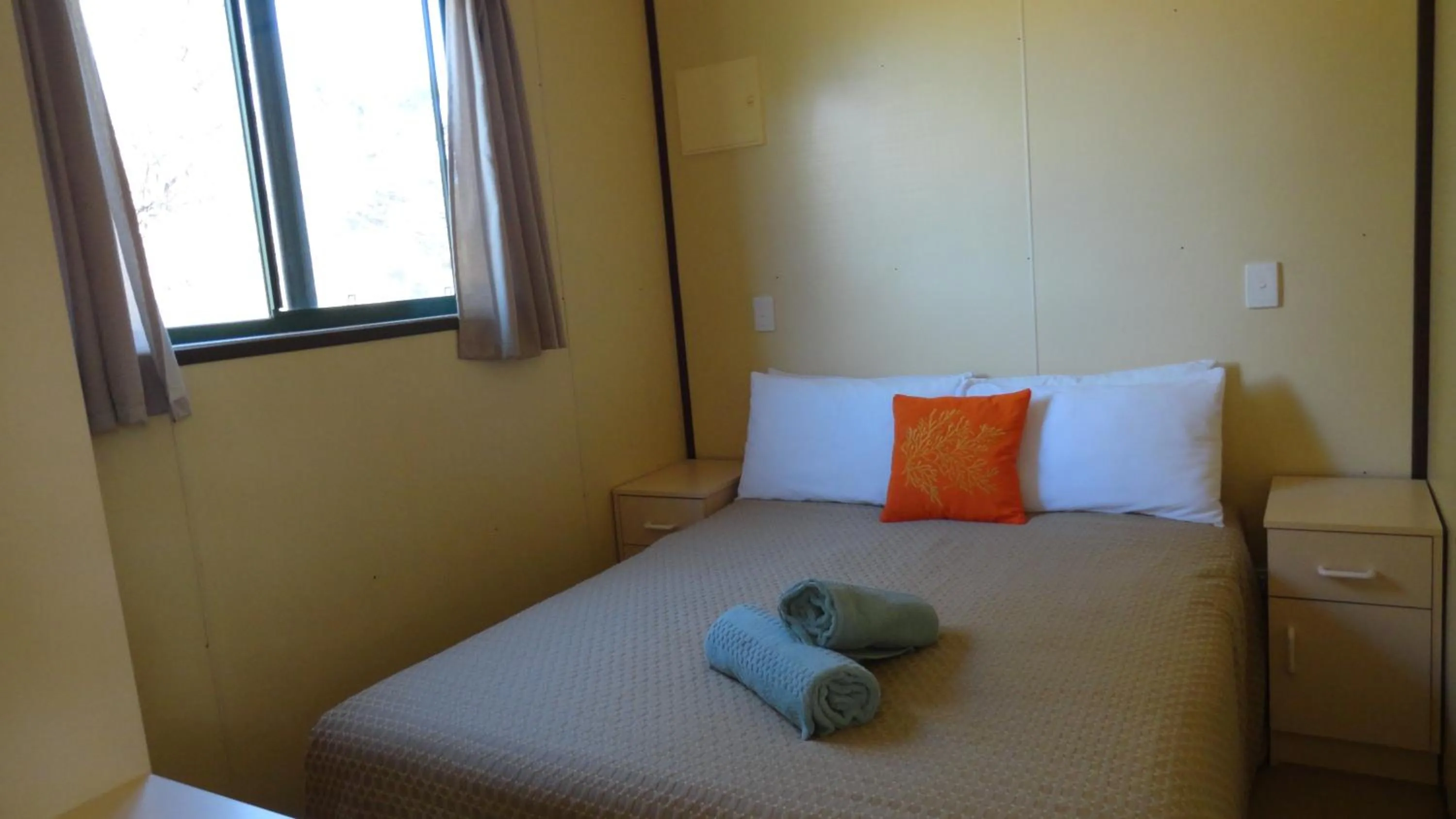 Bed in Kangaroo Island Cabins