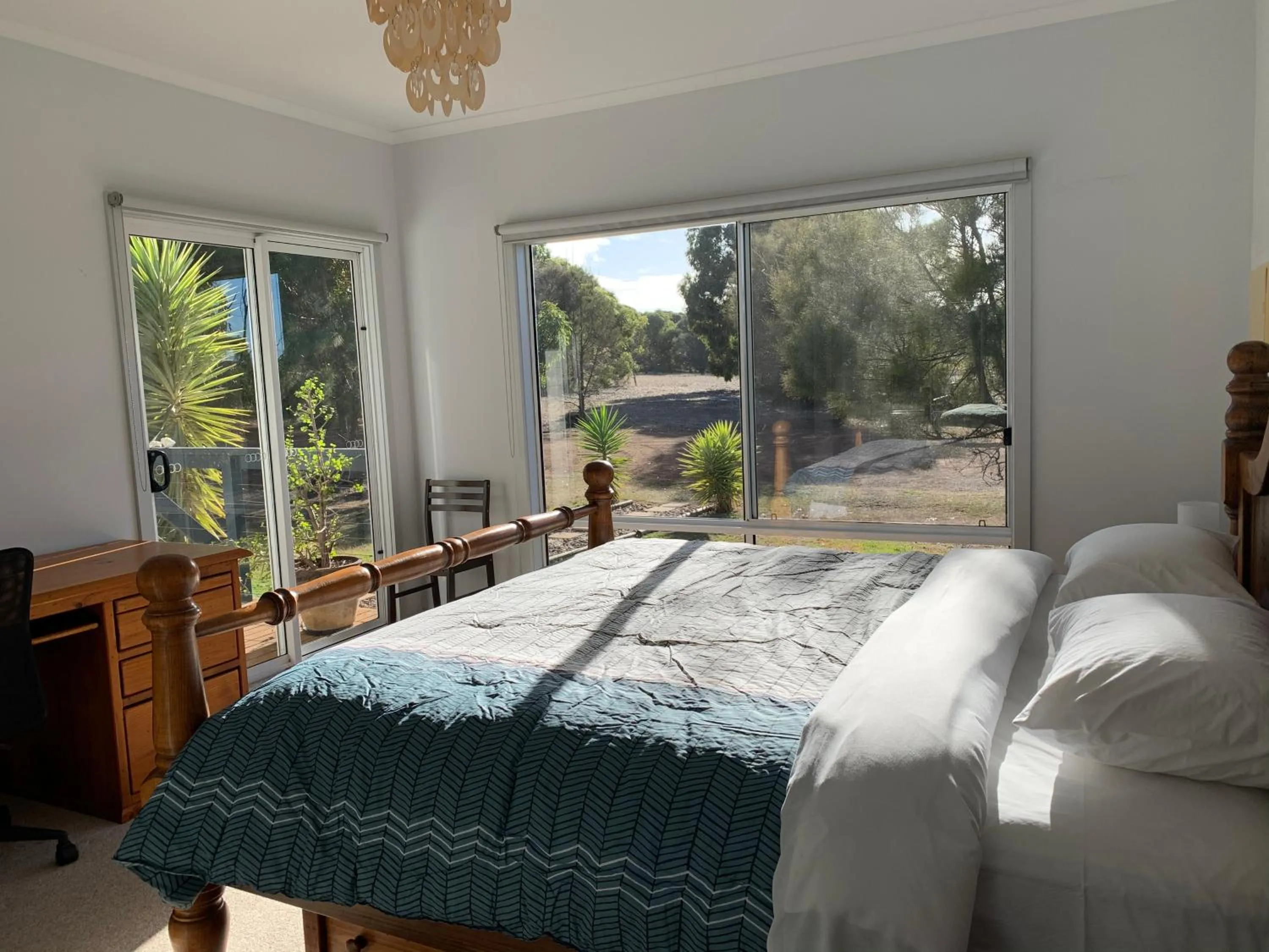 Bed in Kangaroo Island Cabins