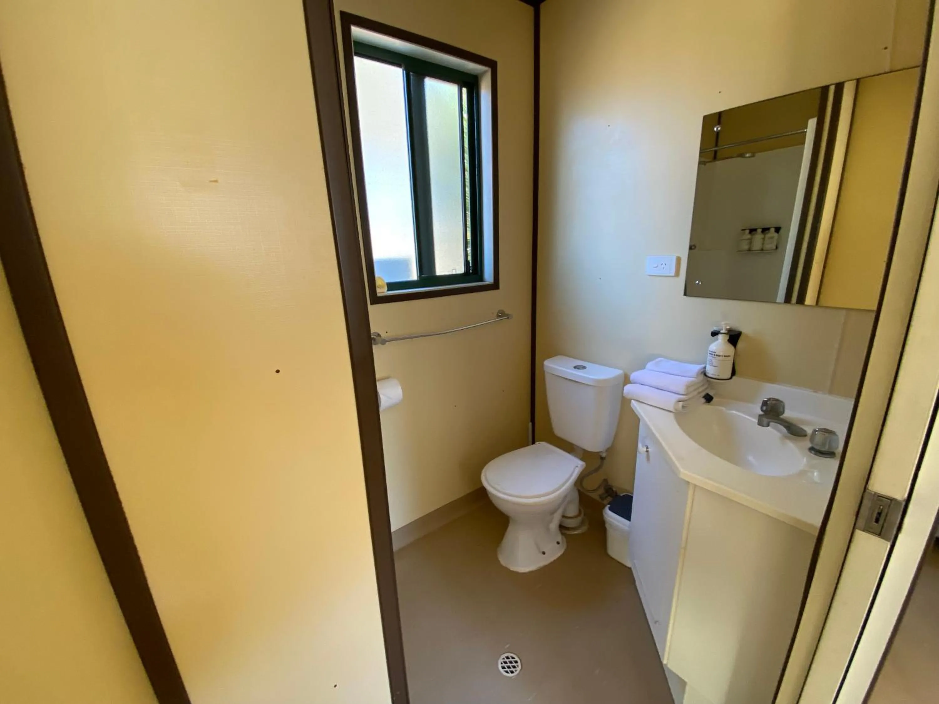 Kangaroo Island Cabins