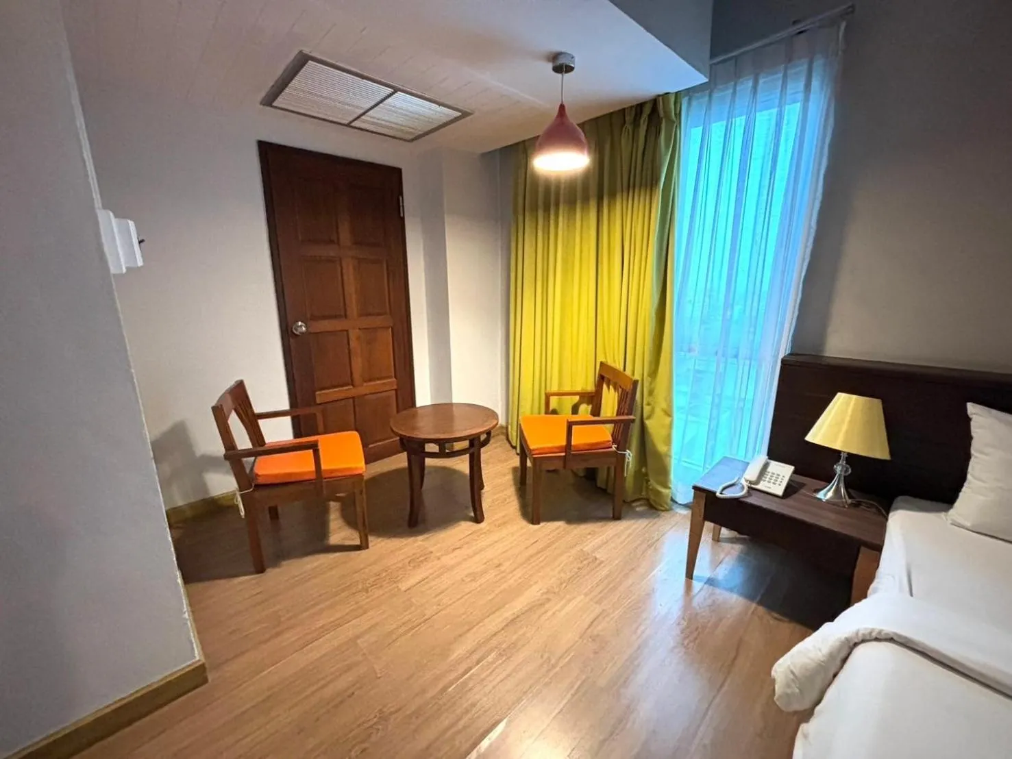 Bed in Aloha Hatyai Hotel