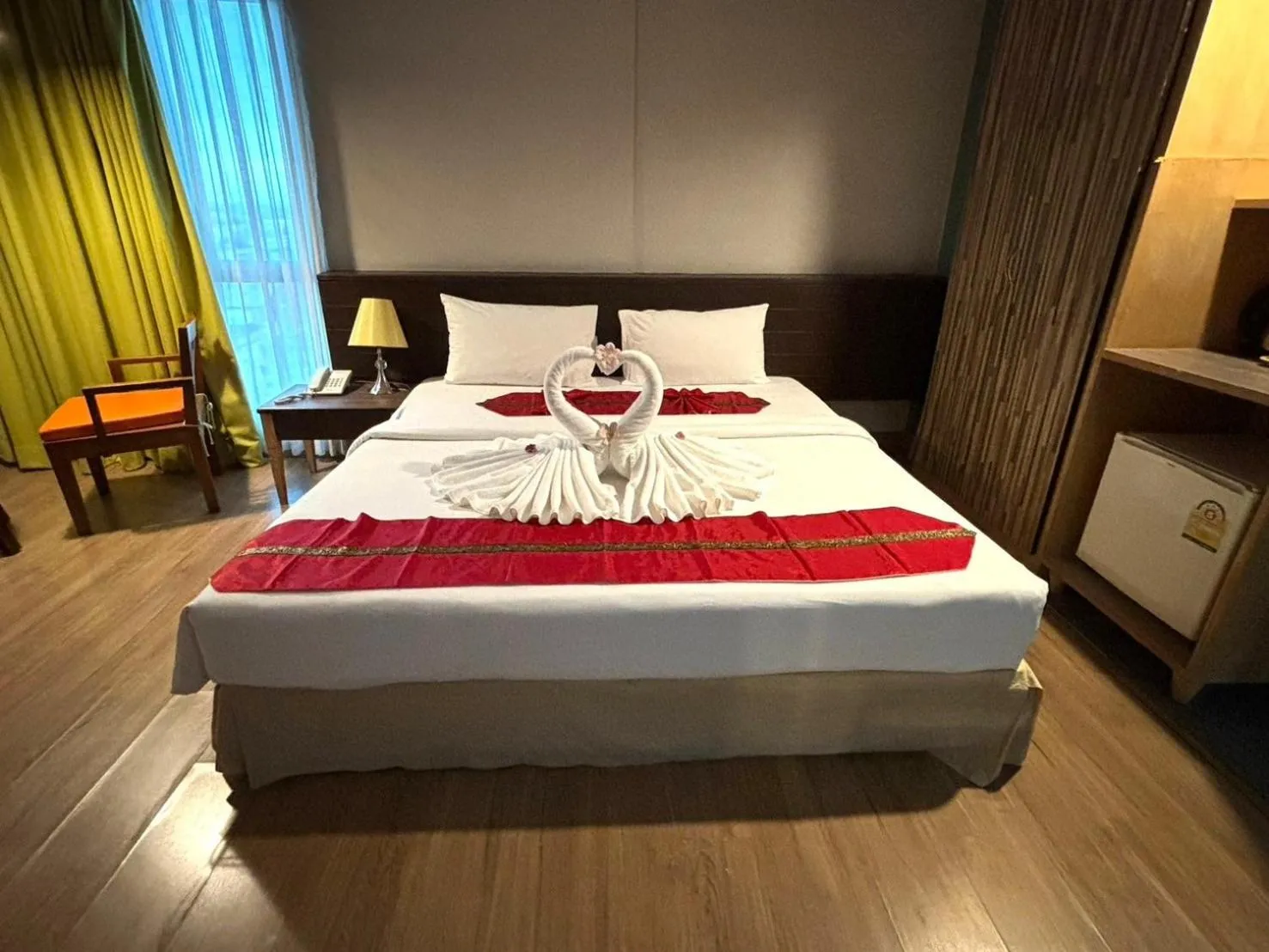 Bed in Aloha Hatyai Hotel