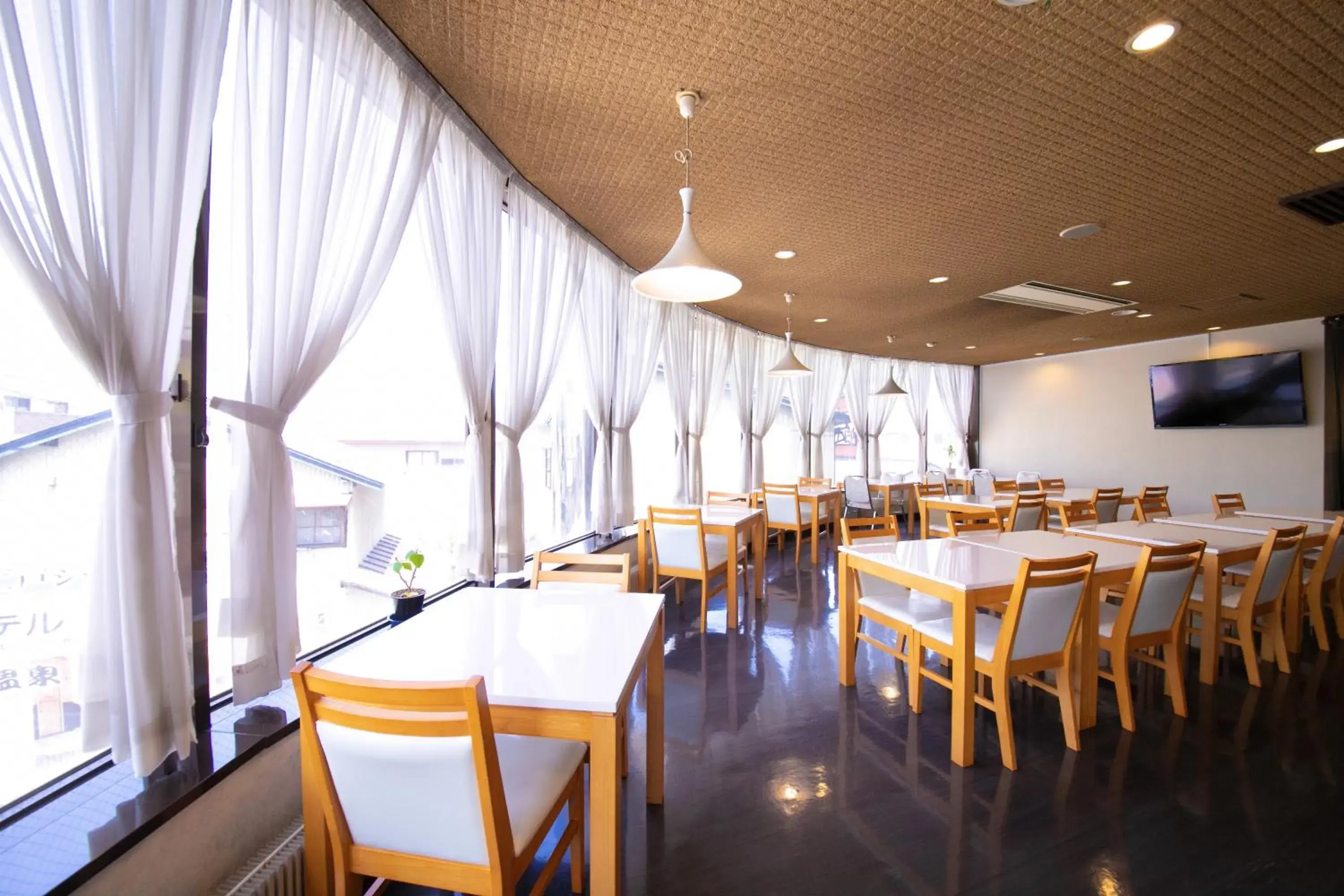 Restaurant/places to eat in Ninohe City Hotel Restaurant/places to eat in Ninohe City Hotel