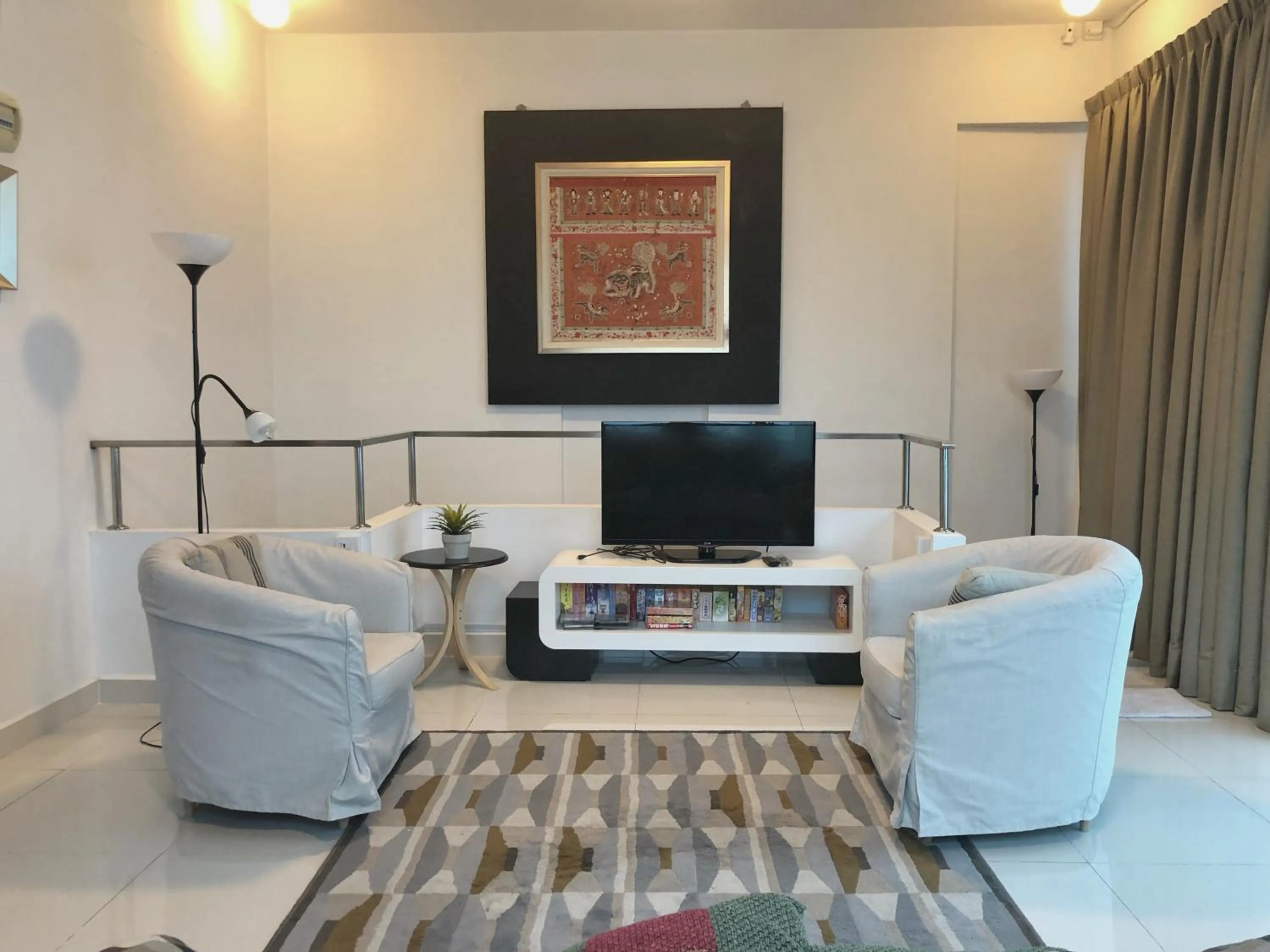 Communal lounge/ TV room in Penthouse on 34 - The Highest Unit and Best Views in Regalia & Private Rooftop Terrace