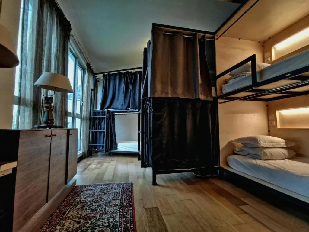 Bed in Penthouse on 34 - The Highest Unit and Best Views in Regalia & Private Rooftop Terrace
