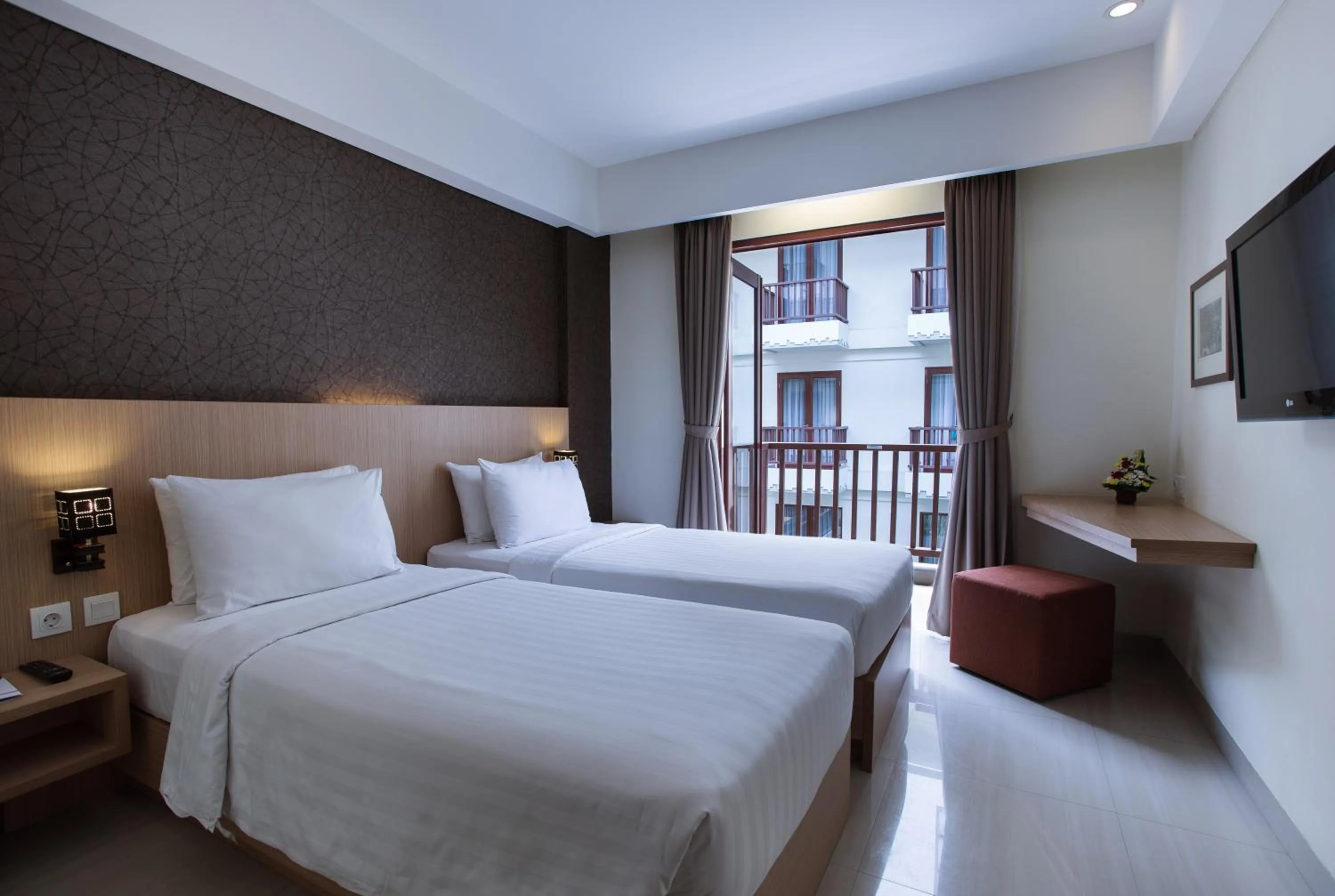 Bedroom, Bed in Sense Sunset Hotel Seminyak