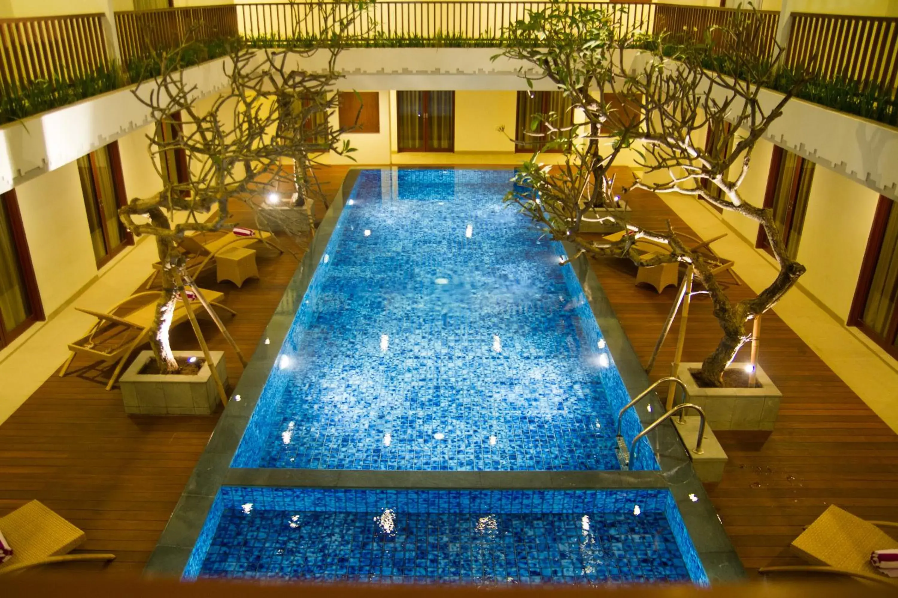 Swimming pool in Sense Sunset Hotel Seminyak Swimming pool in Sense Sunset Hotel Seminyak