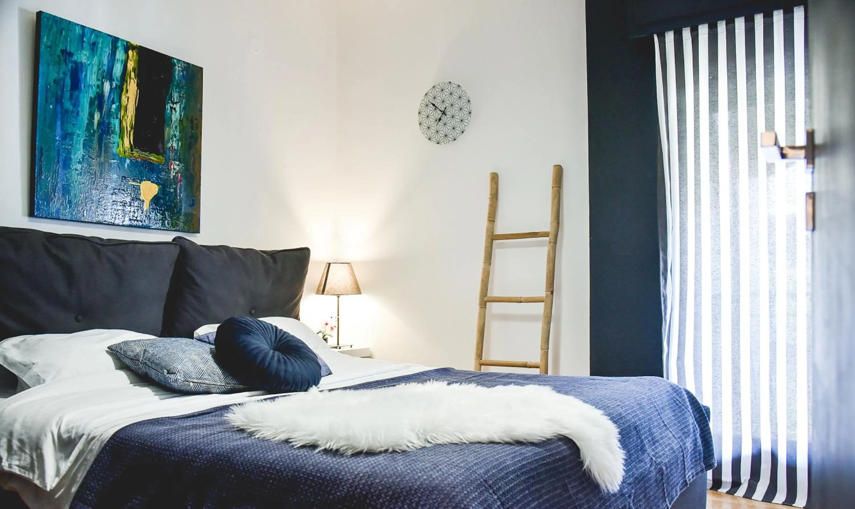 Bed in Home Plus Psirri Apartment