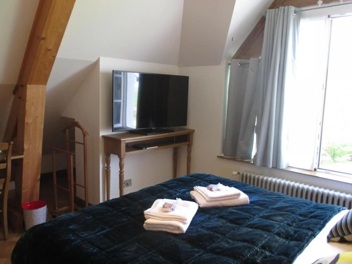 Bed in LA CHARMERAIE