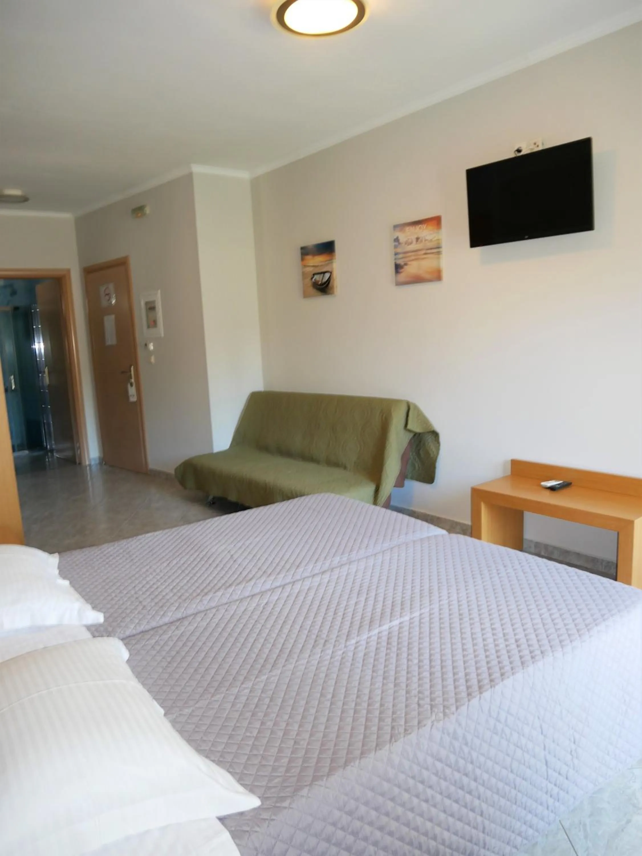 Bedroom, Bed in Sandra's Studios