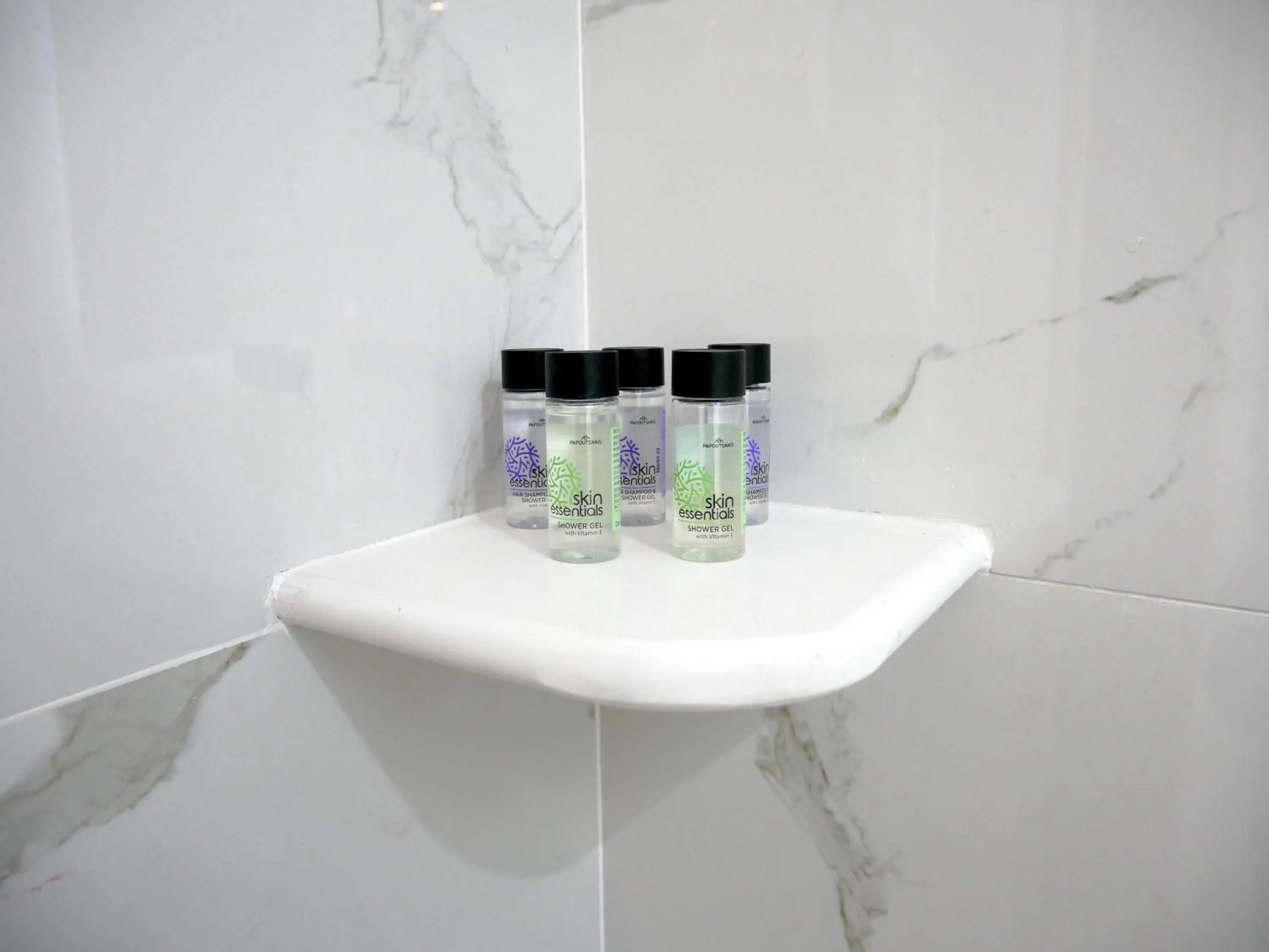 Bathroom in Sandra's Studios