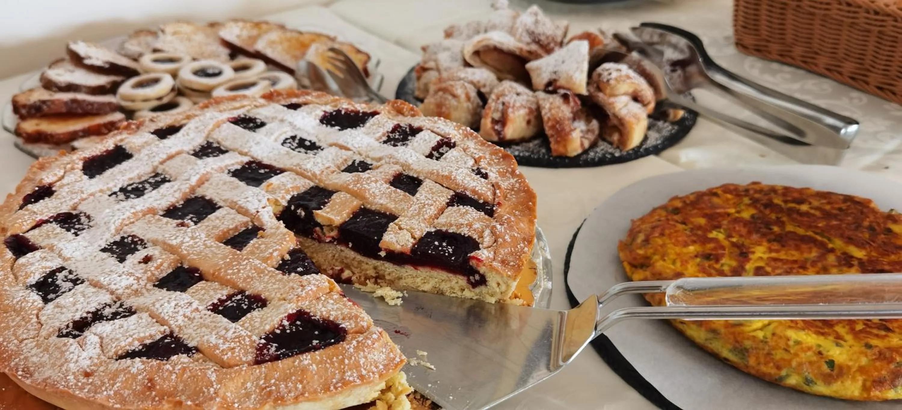 Continental breakfast in Hotel Nike