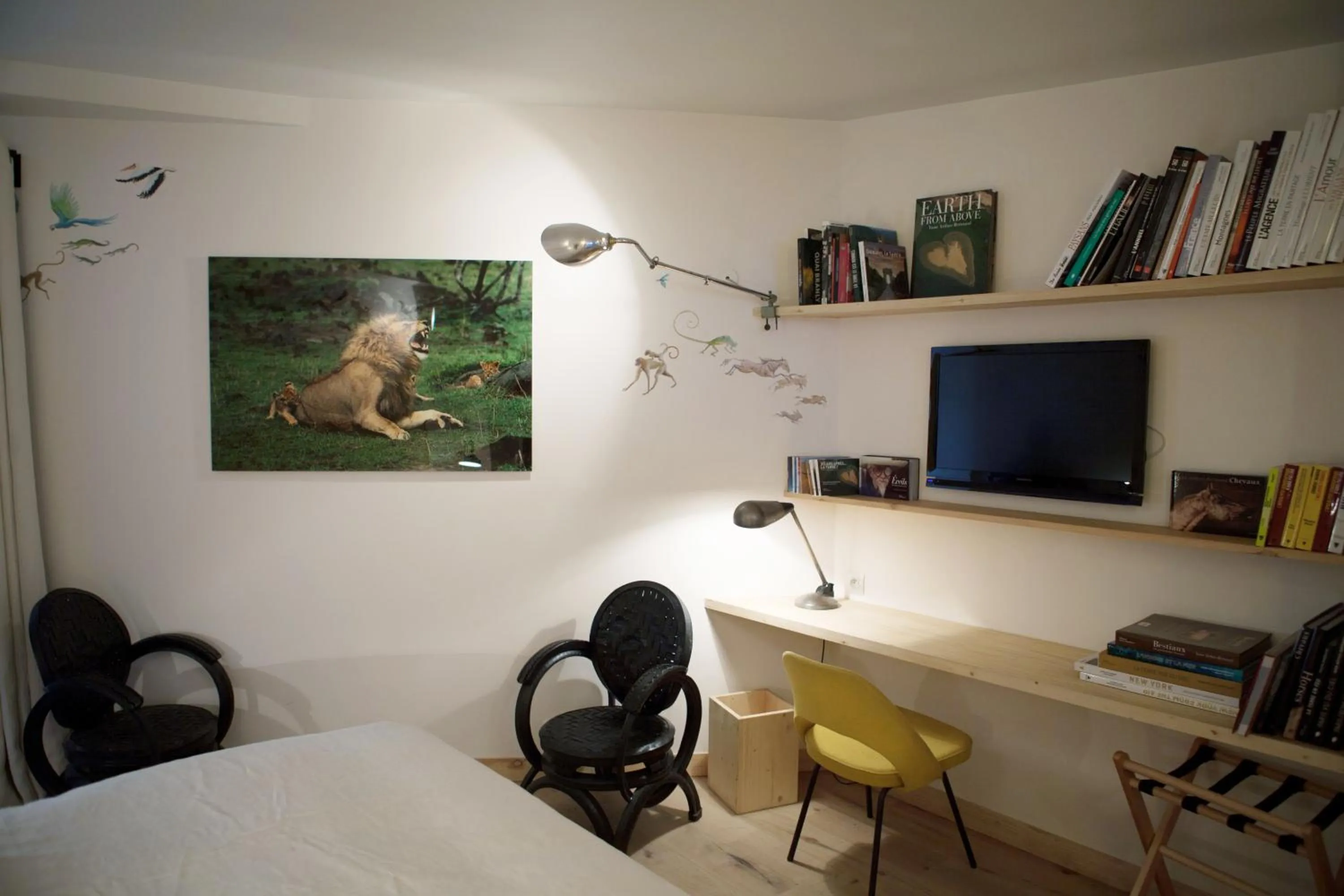 Bedroom, Bed in Hôtel Edgar & Achille