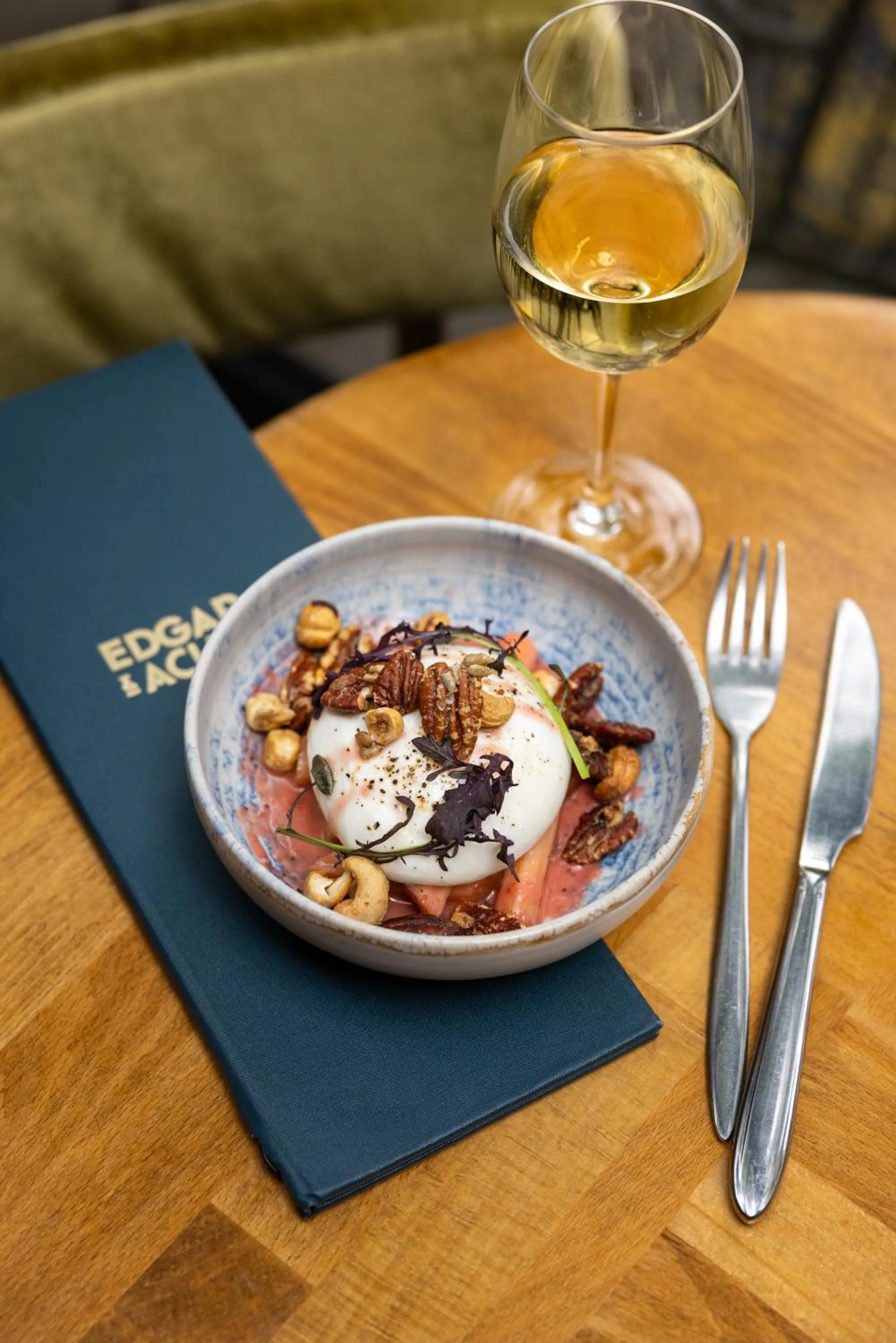 Restaurant/places to eat in Hôtel Edgar & Achille