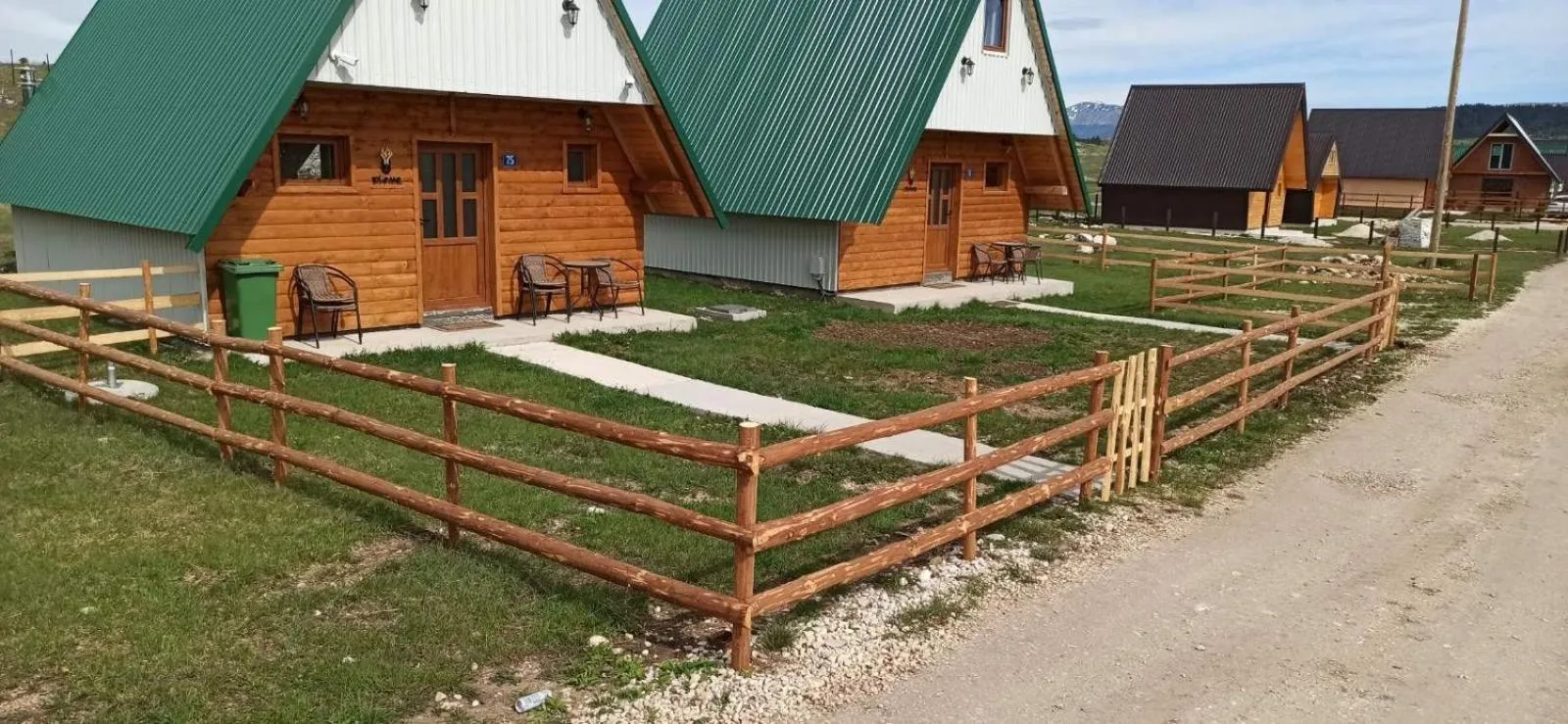 Family Houses Pleme