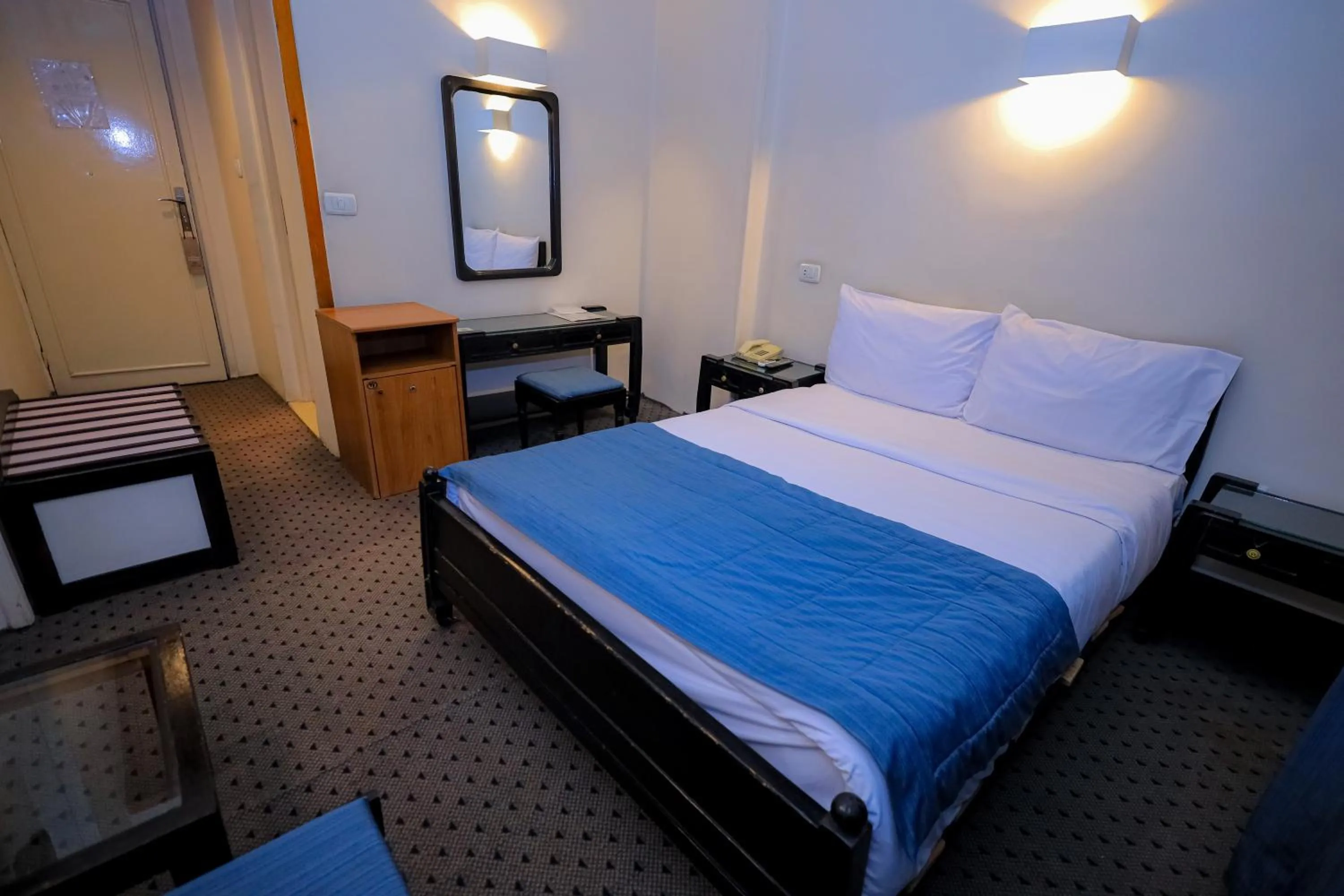 Photo of the whole room, Bed in Cleopatra Hotel