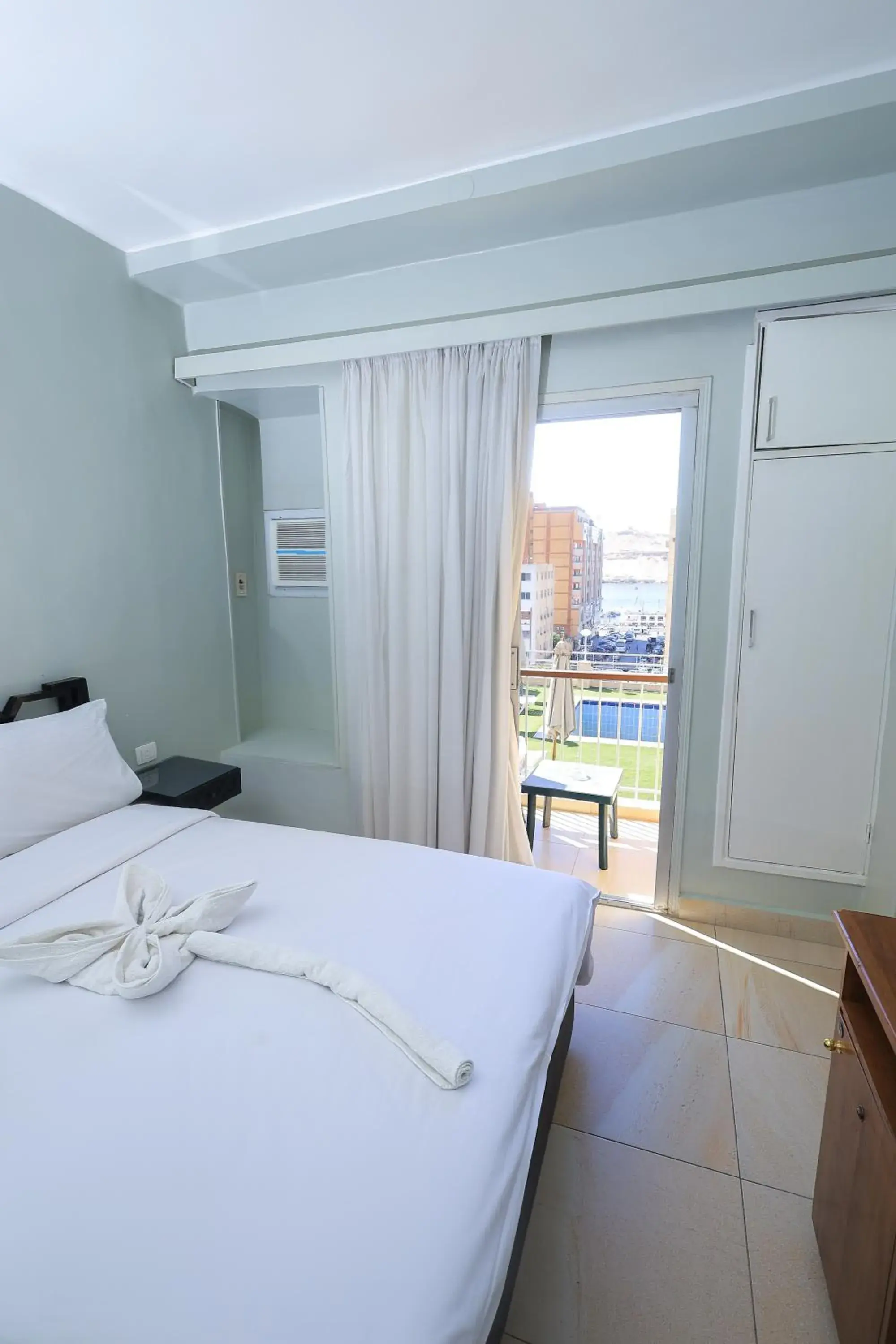 Superior King Room - single occupancy in Cleopatra Hotel Superior King Room - single occupancy in Cleopatra Hotel