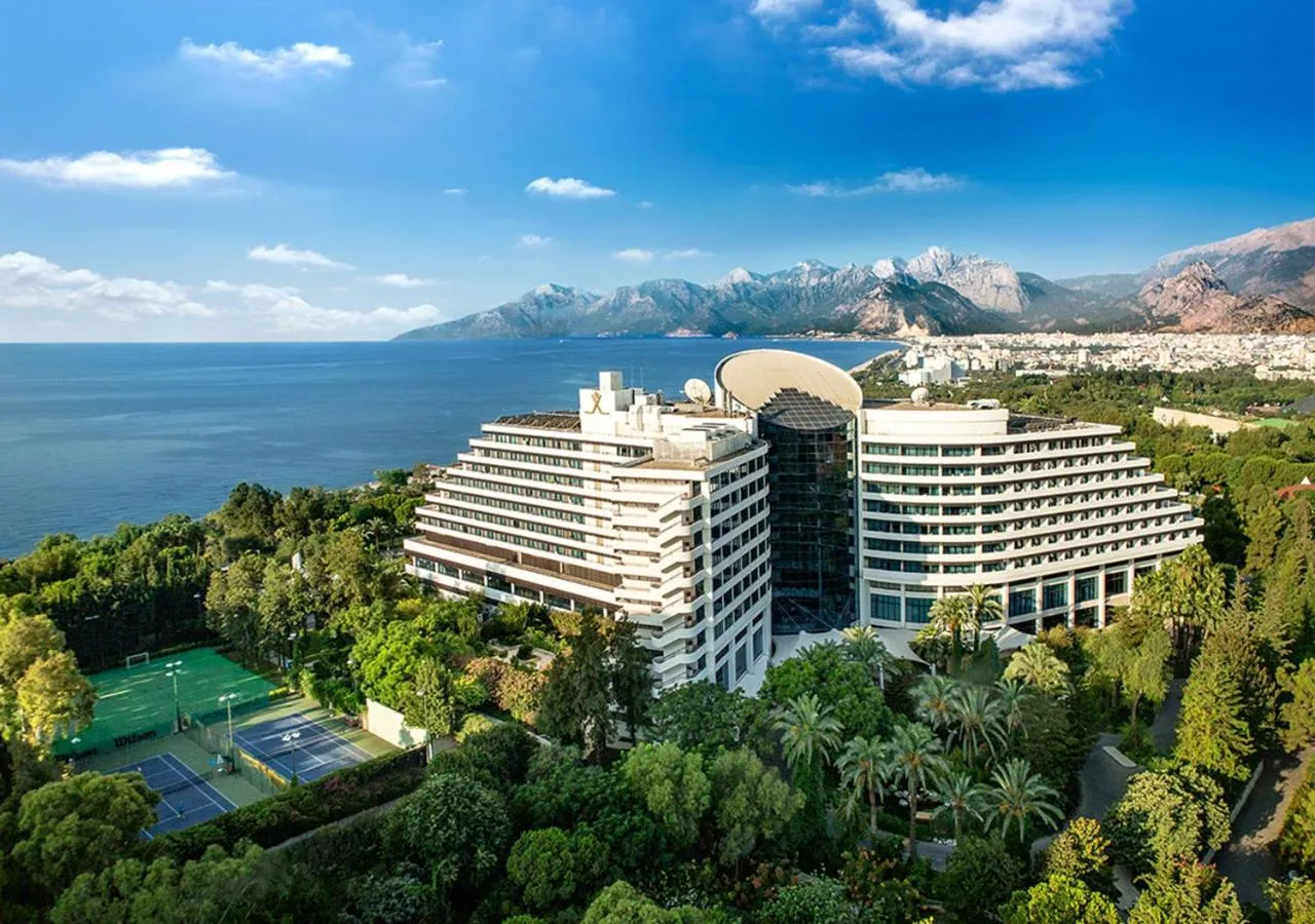 Property building in MEDWORLD Health & Rehabilitation Center Rixos Antalya