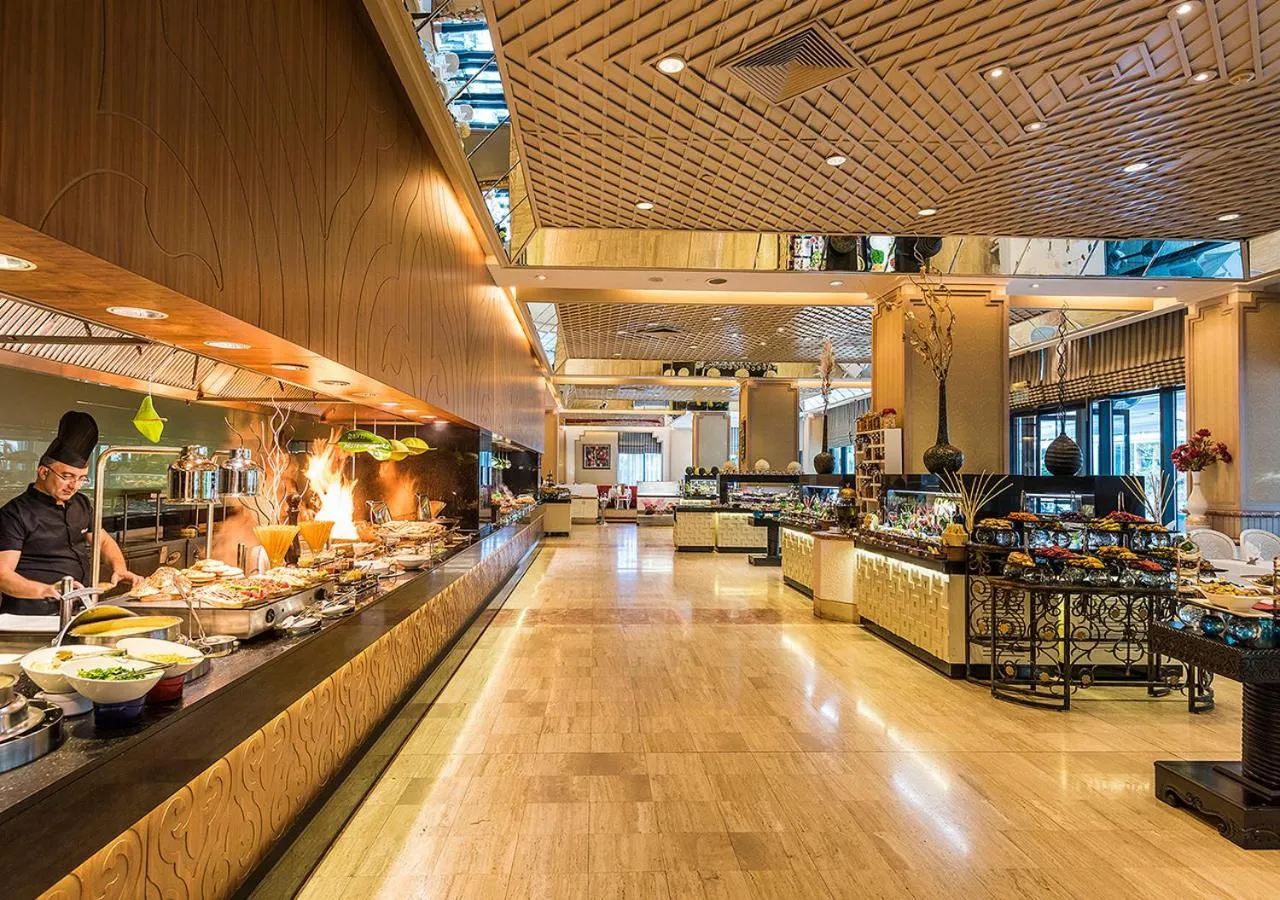 Restaurant/places to eat in MEDWORLD Health & Rehabilitation Center Rixos Antalya