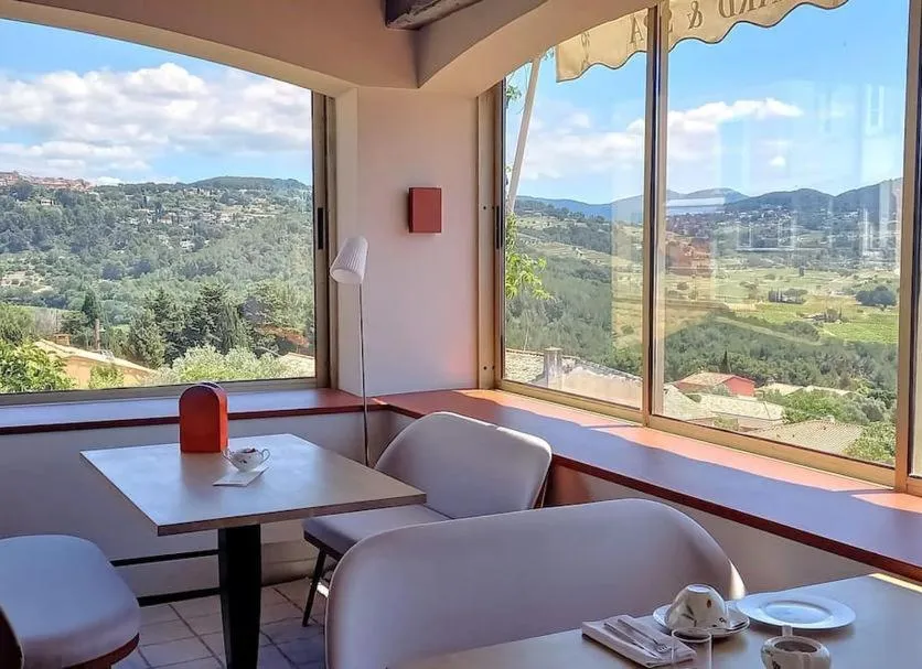 Restaurant/places to eat in Maison Bérard Hôtel - Restaurant - Spa