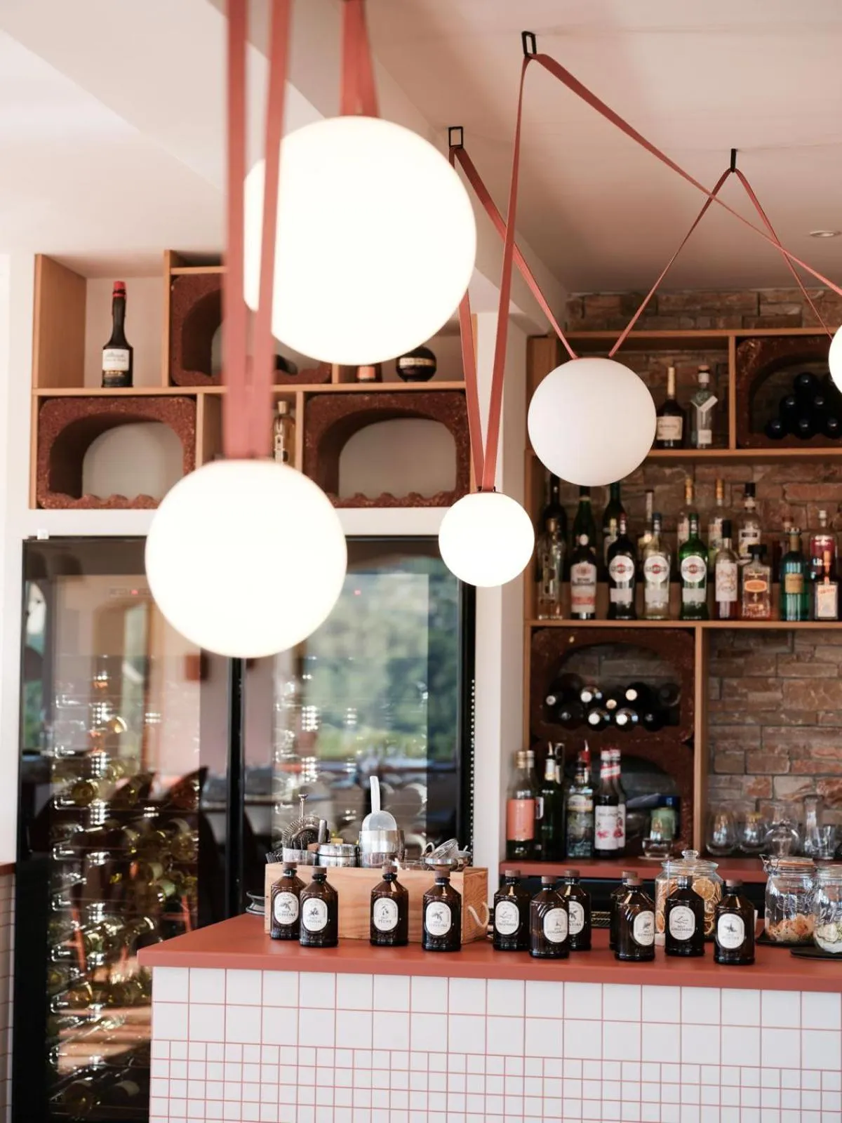 Lounge or bar in Maison Bérard Hôtel - Restaurant - Spa