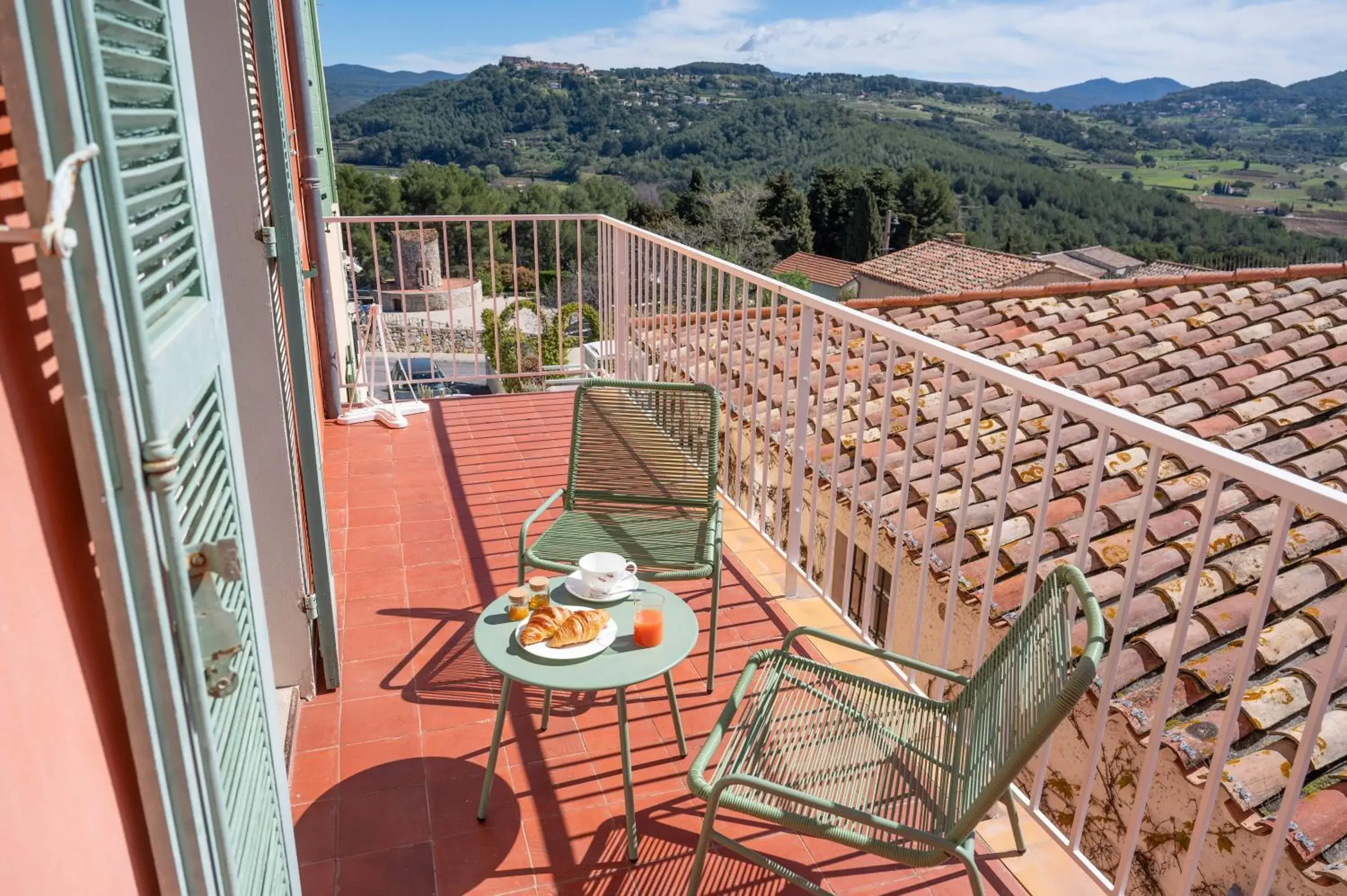 Balcony/Terrace in Maison Bérard Hôtel - Restaurant - Spa Balcony/Terrace in Maison Bérard Hôtel - Restaurant - Spa