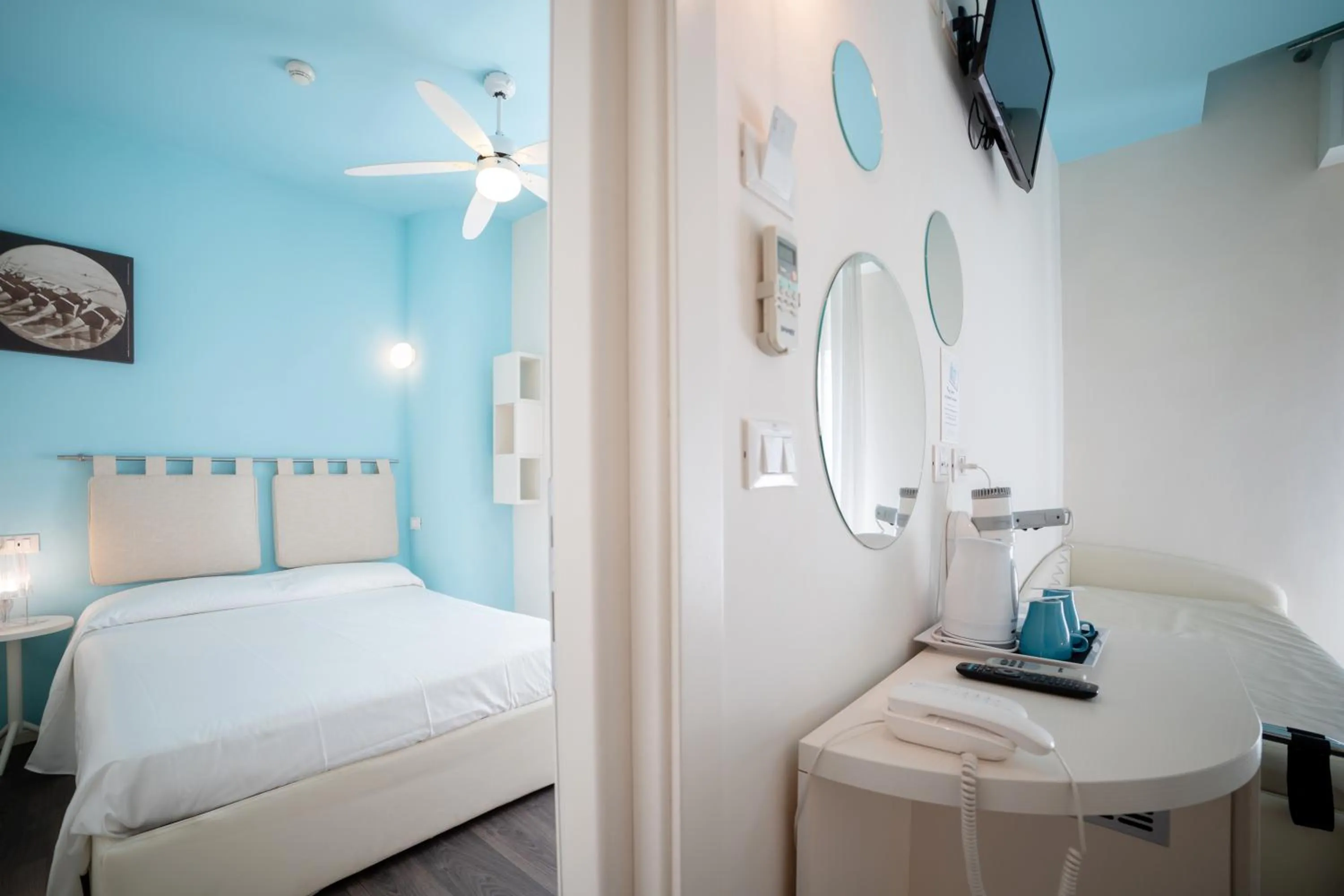 Bedroom, Bed in Hotel Casablanca