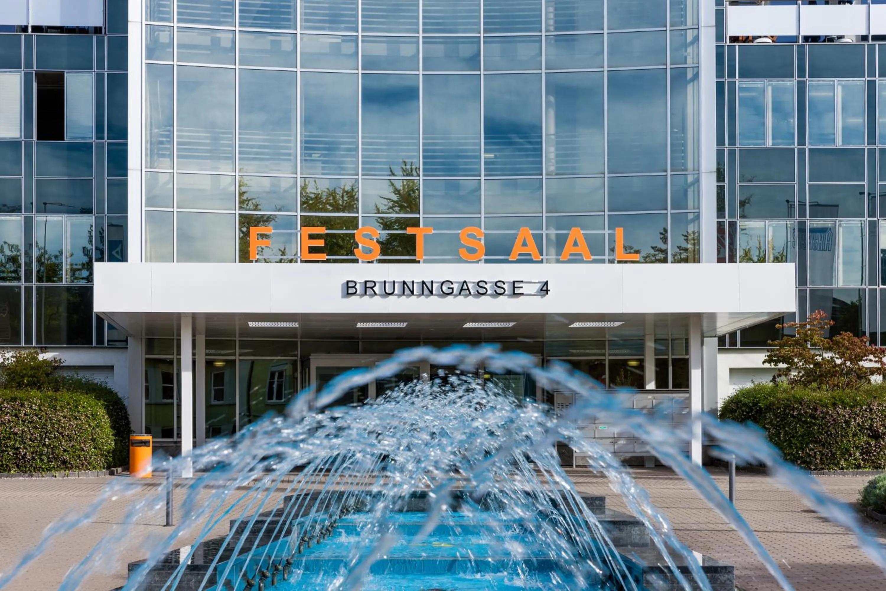 Property building in Hotel Banana City Winterthur