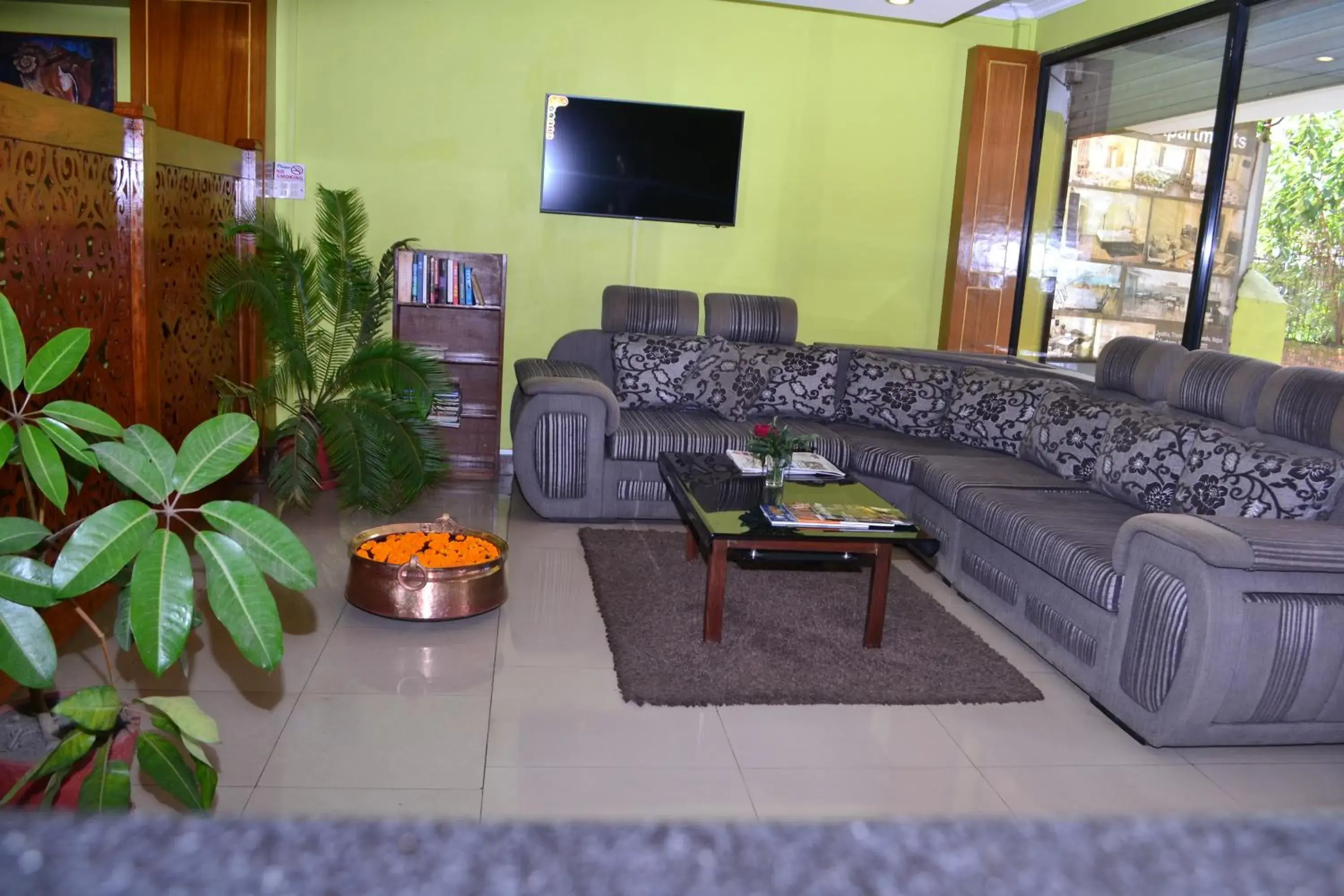 Lobby or reception, Seating Area in Hotel Mountain Gateway