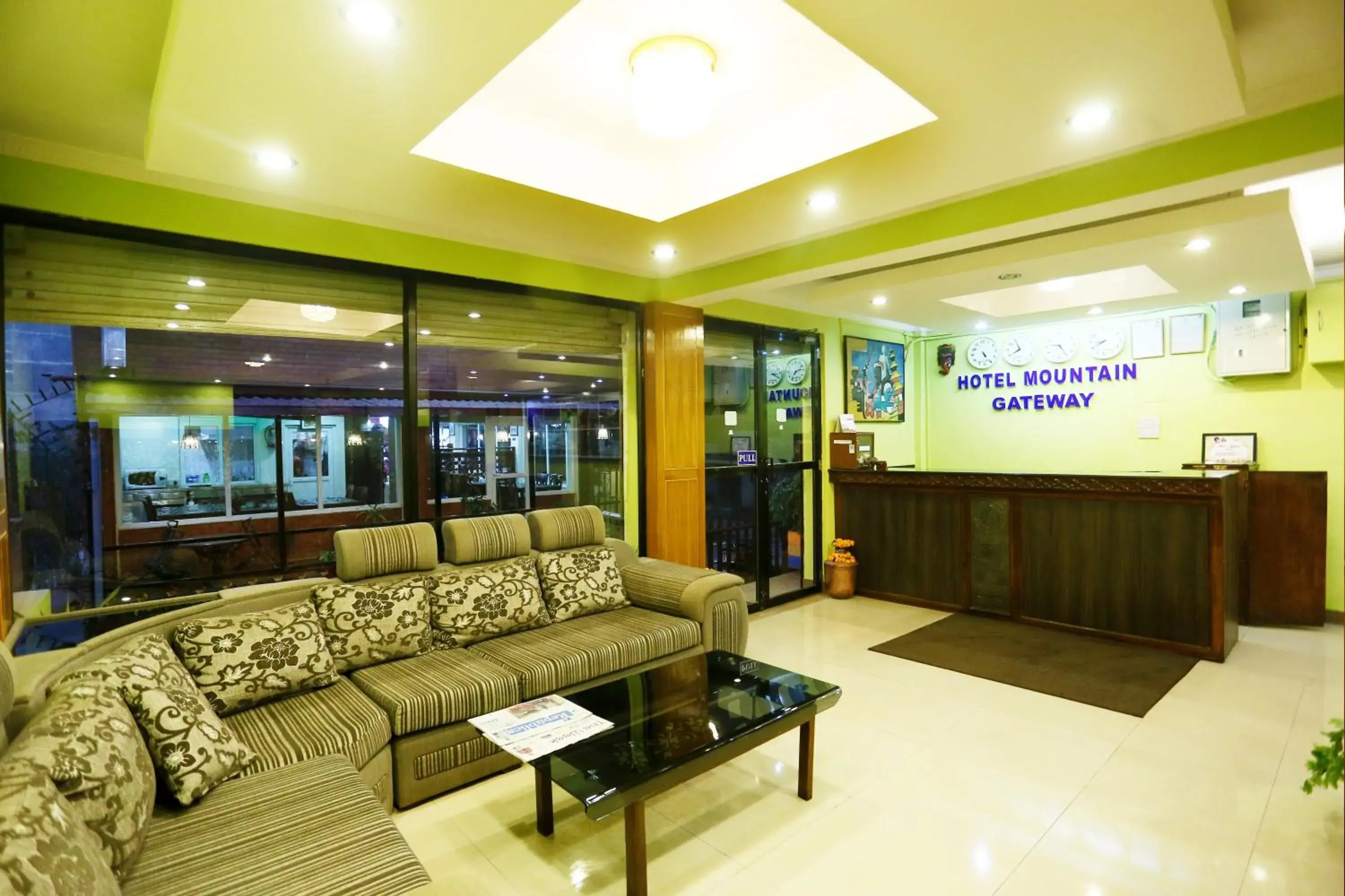 Lobby or reception, Lobby/Reception in Hotel Mountain Gateway