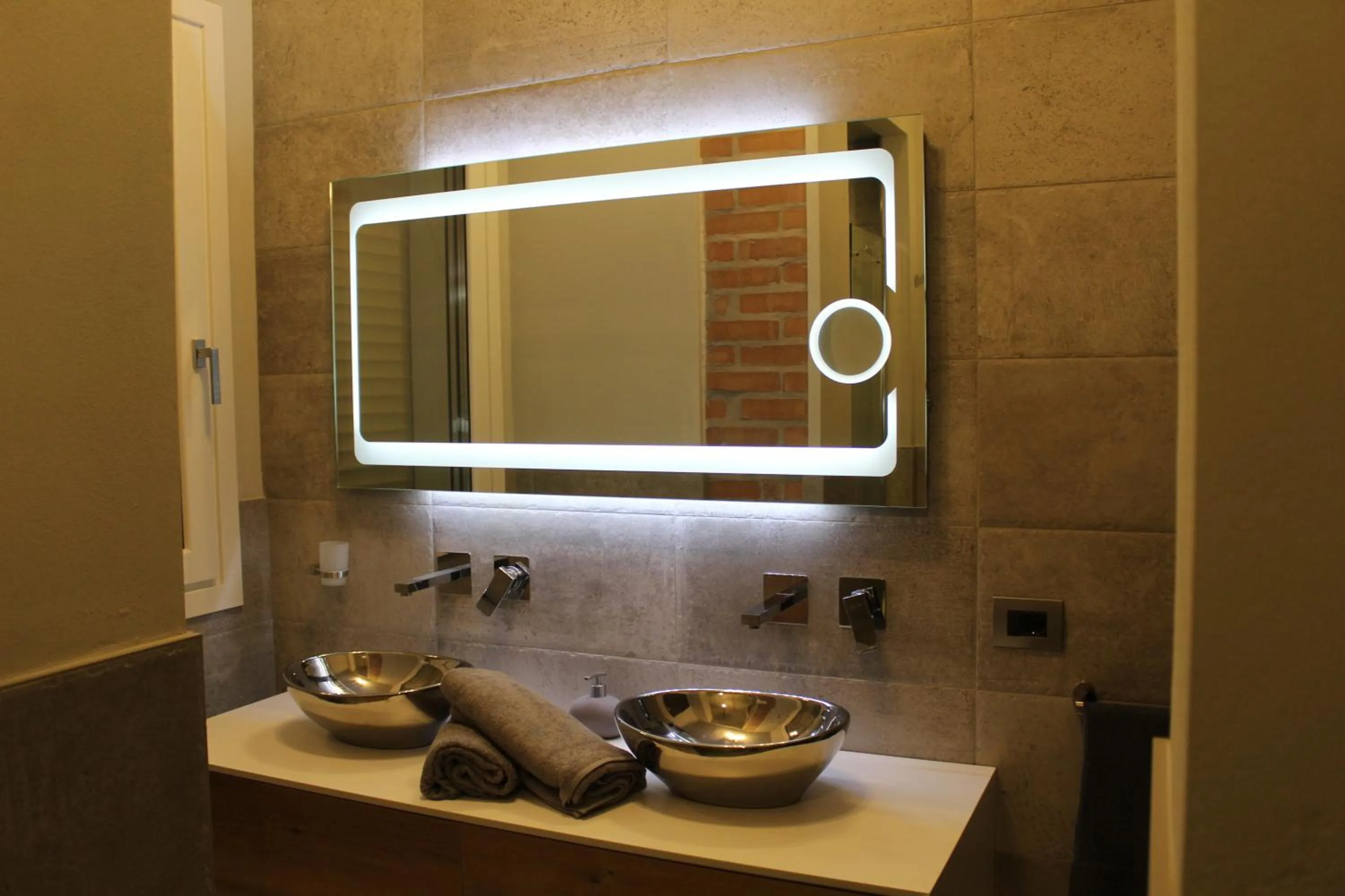 Night in Villa Martina