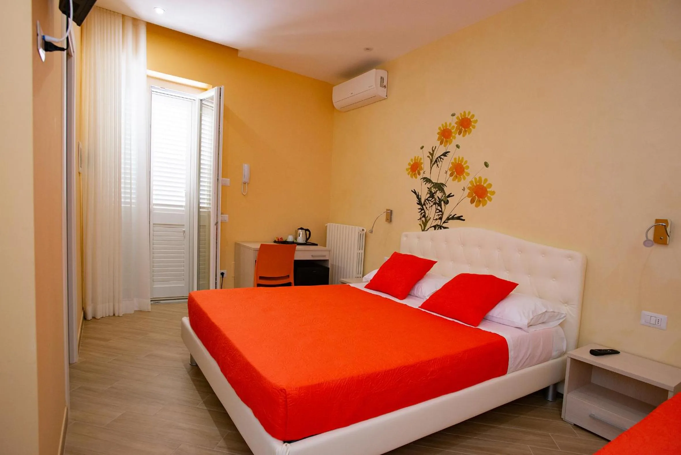 Photo of the whole room, Bed in b&b Rita, nel cuore del Salento