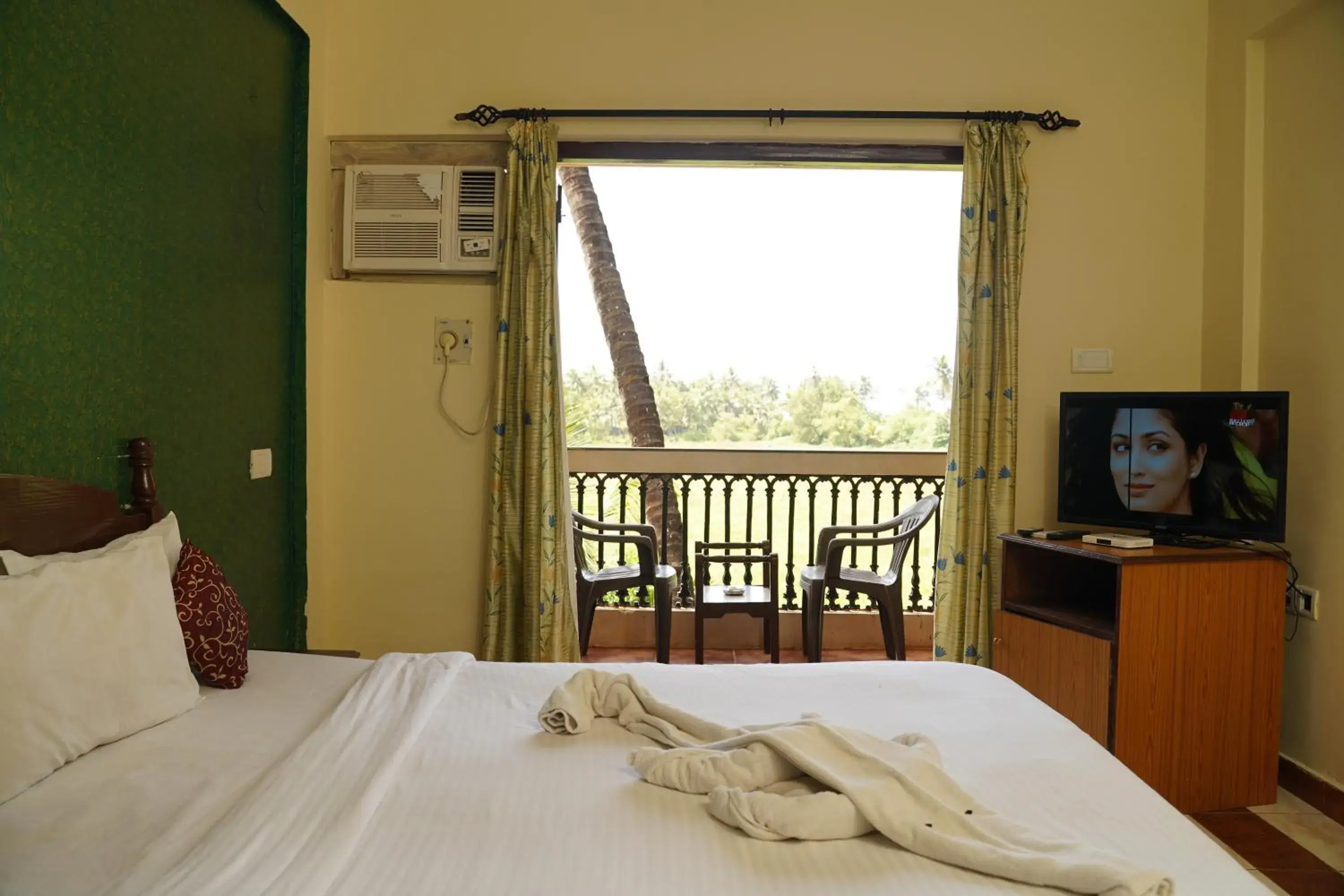 Balcony/Terrace, Bed in Alagoa Resort Balcony/Terrace, Bed in Alagoa Resort