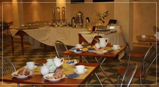 Restaurant/places to eat in Hotel Ghibellino