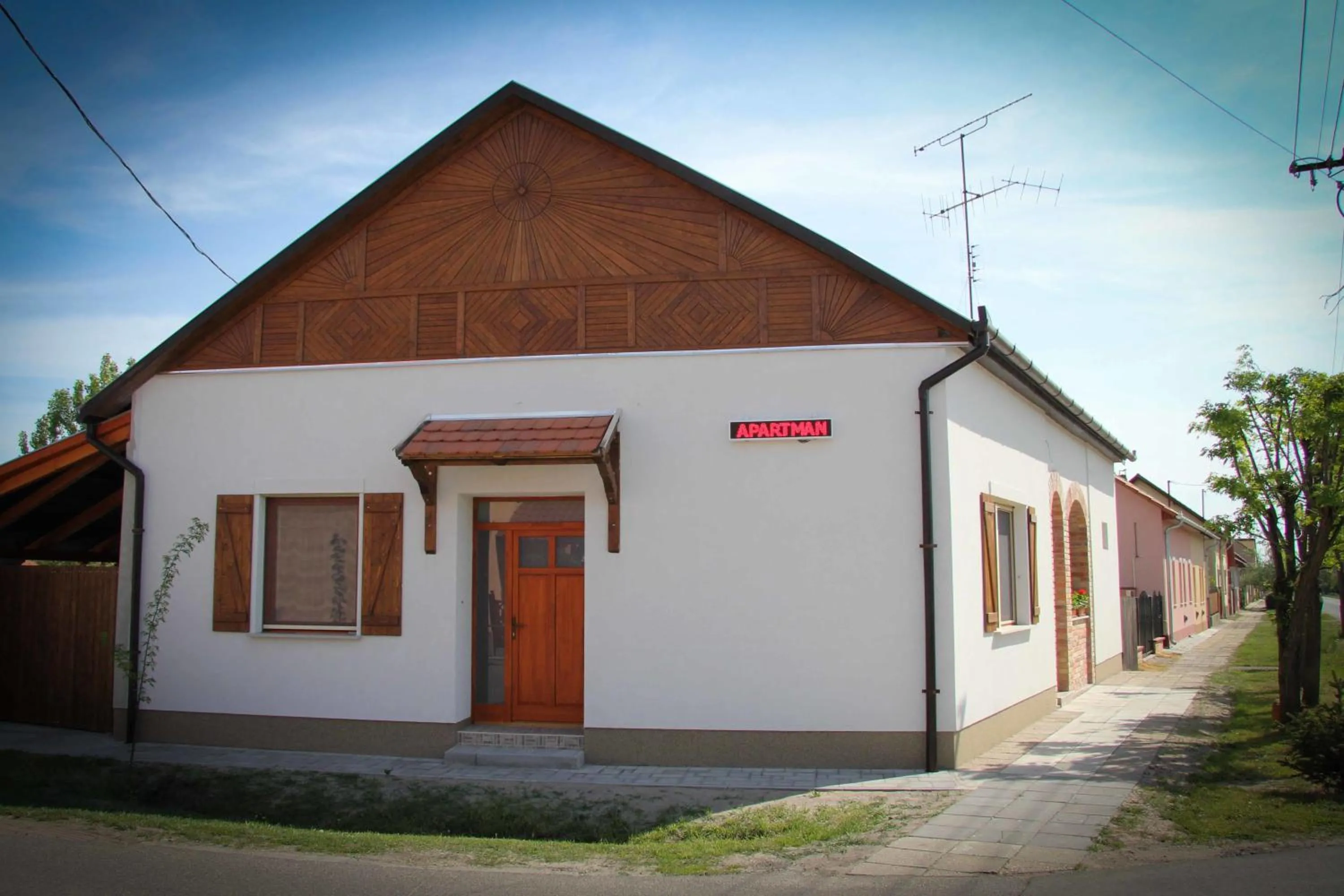 Oazis Mini Studio - single occupancy in Oázis Apartmanok