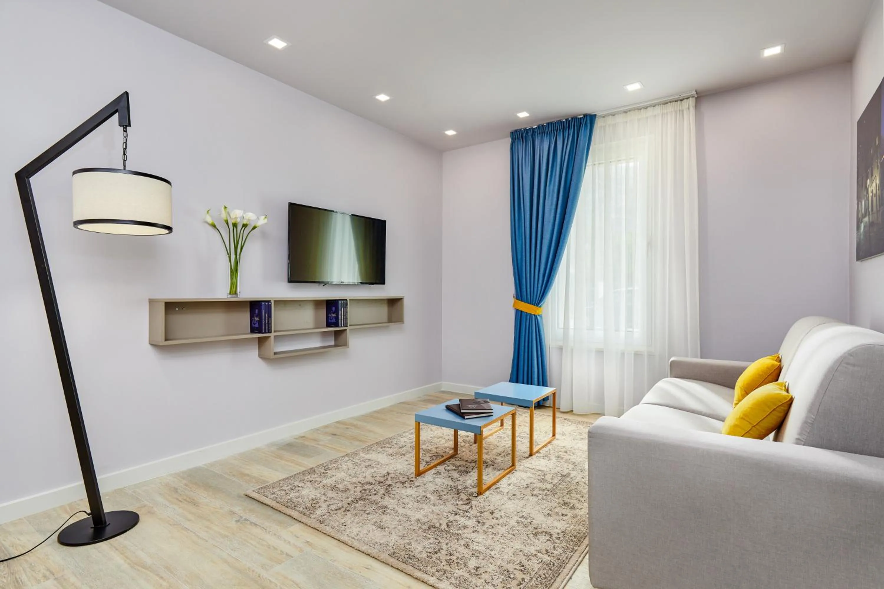 Communal lounge/ TV room in MAISON W