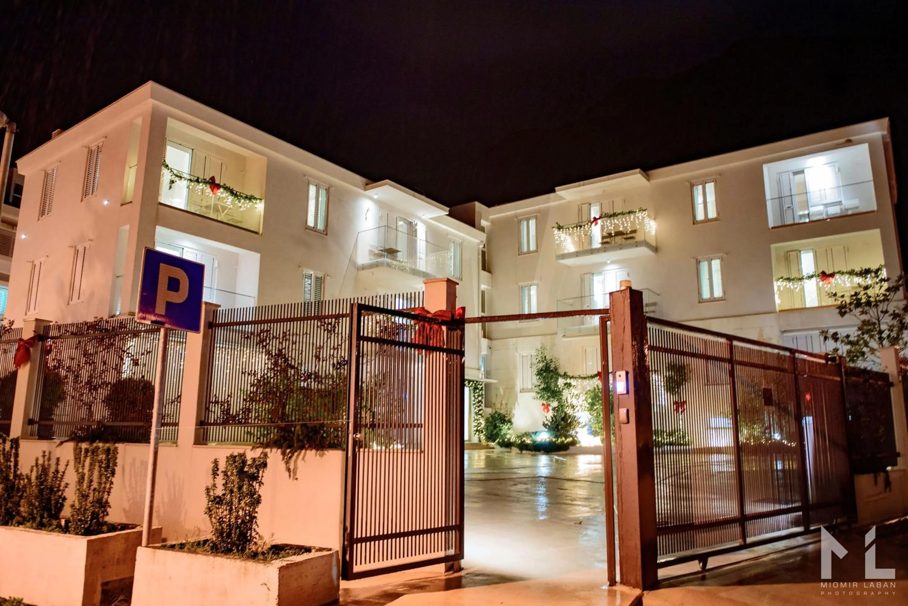 Property building in MAISON W