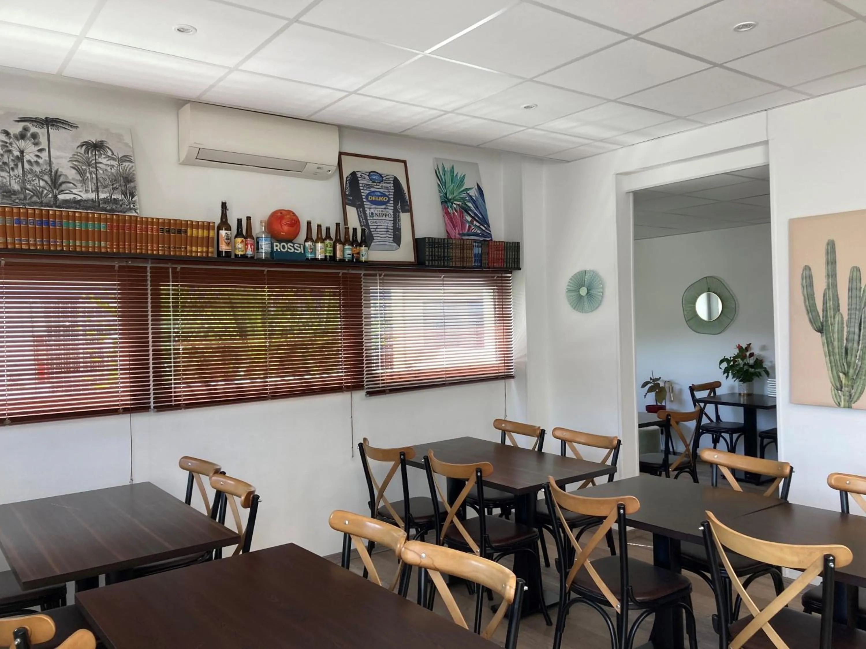 Restaurant/places to eat in Contact Hôtel Marseille Aubagne