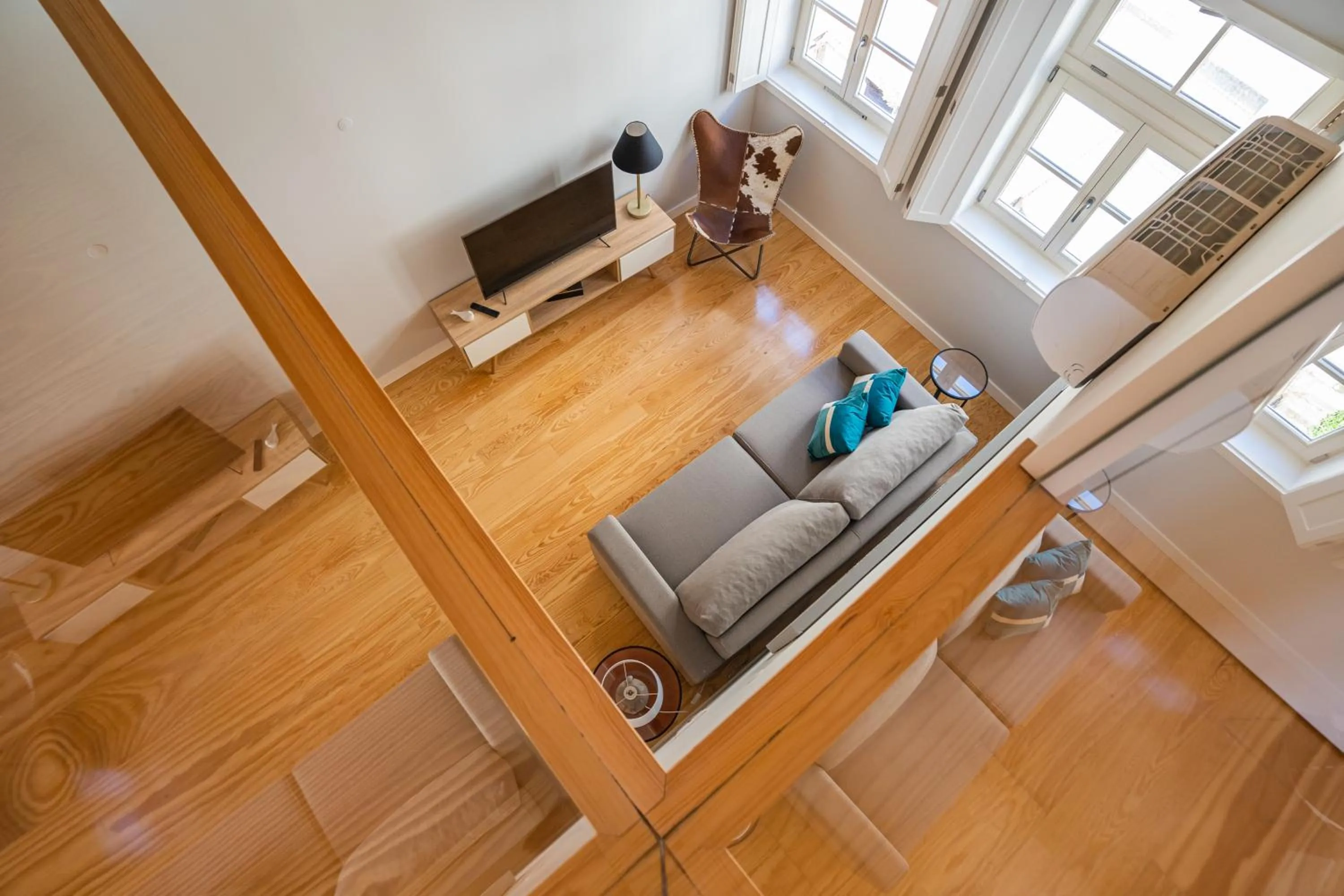 TV and multimedia in PipaD'oro by YoursPorto